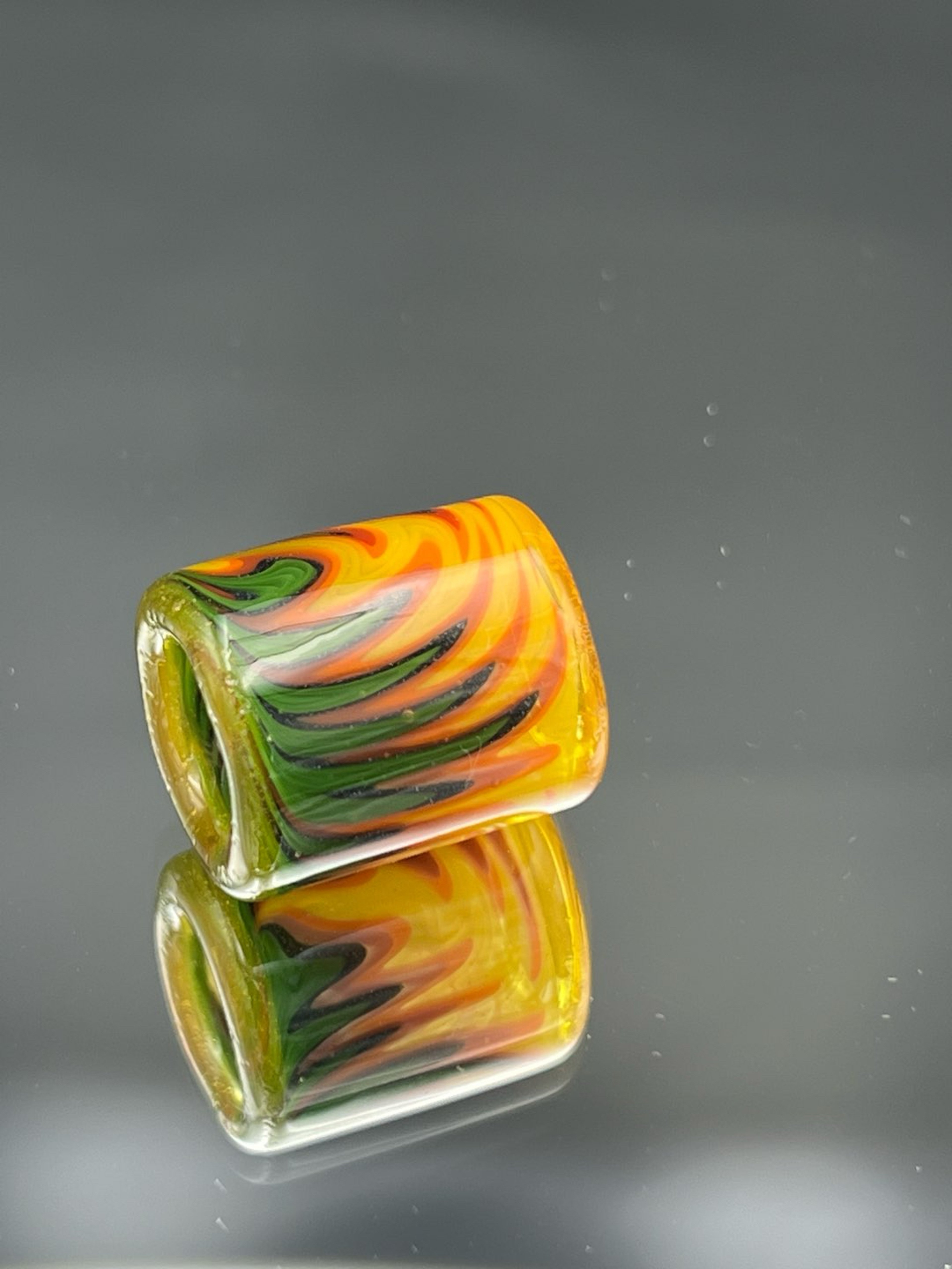Preview pic of Duncan WigWag Bead