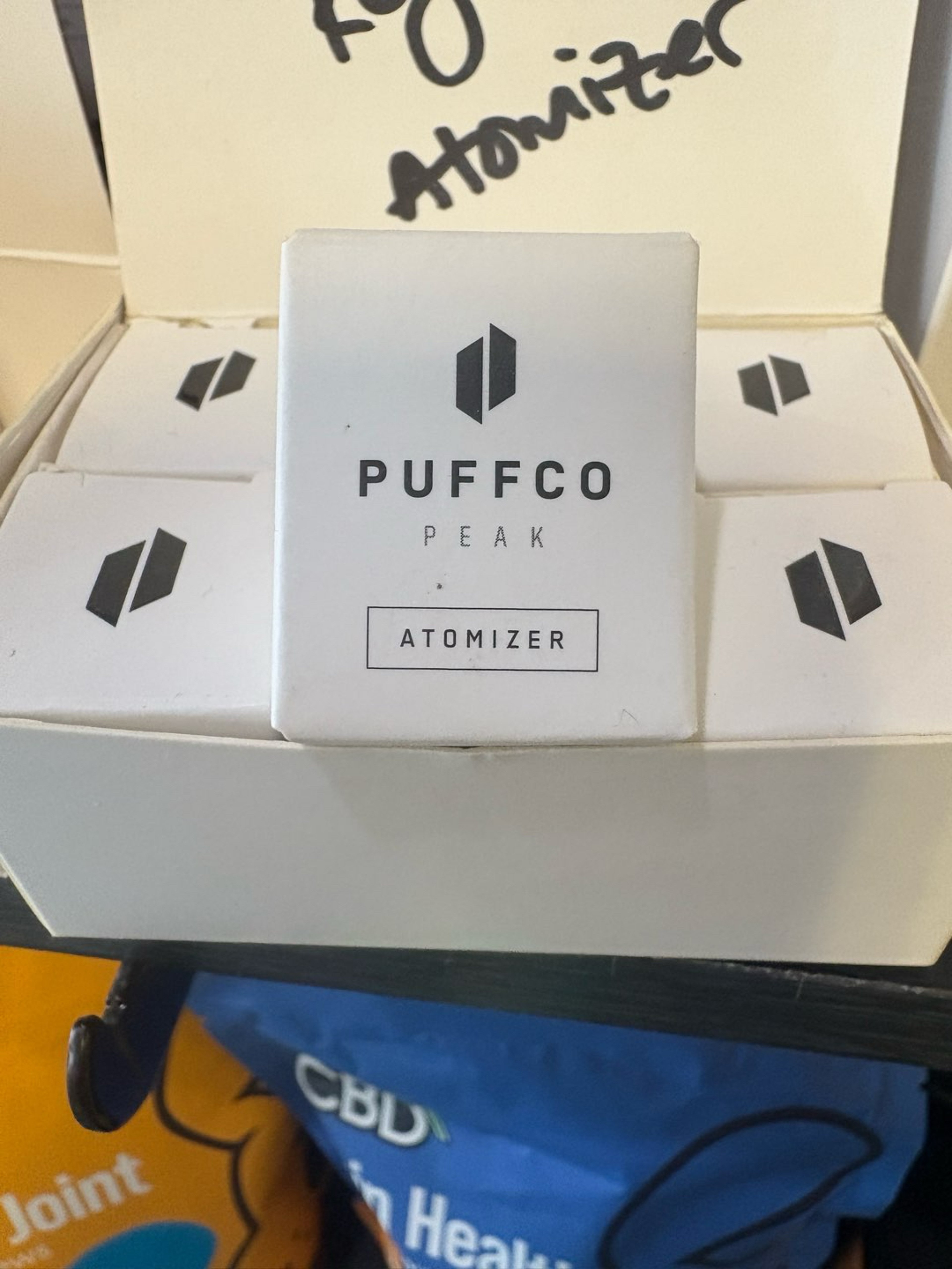 Preview pic of Puffco OG original Peak atomizer chamber
