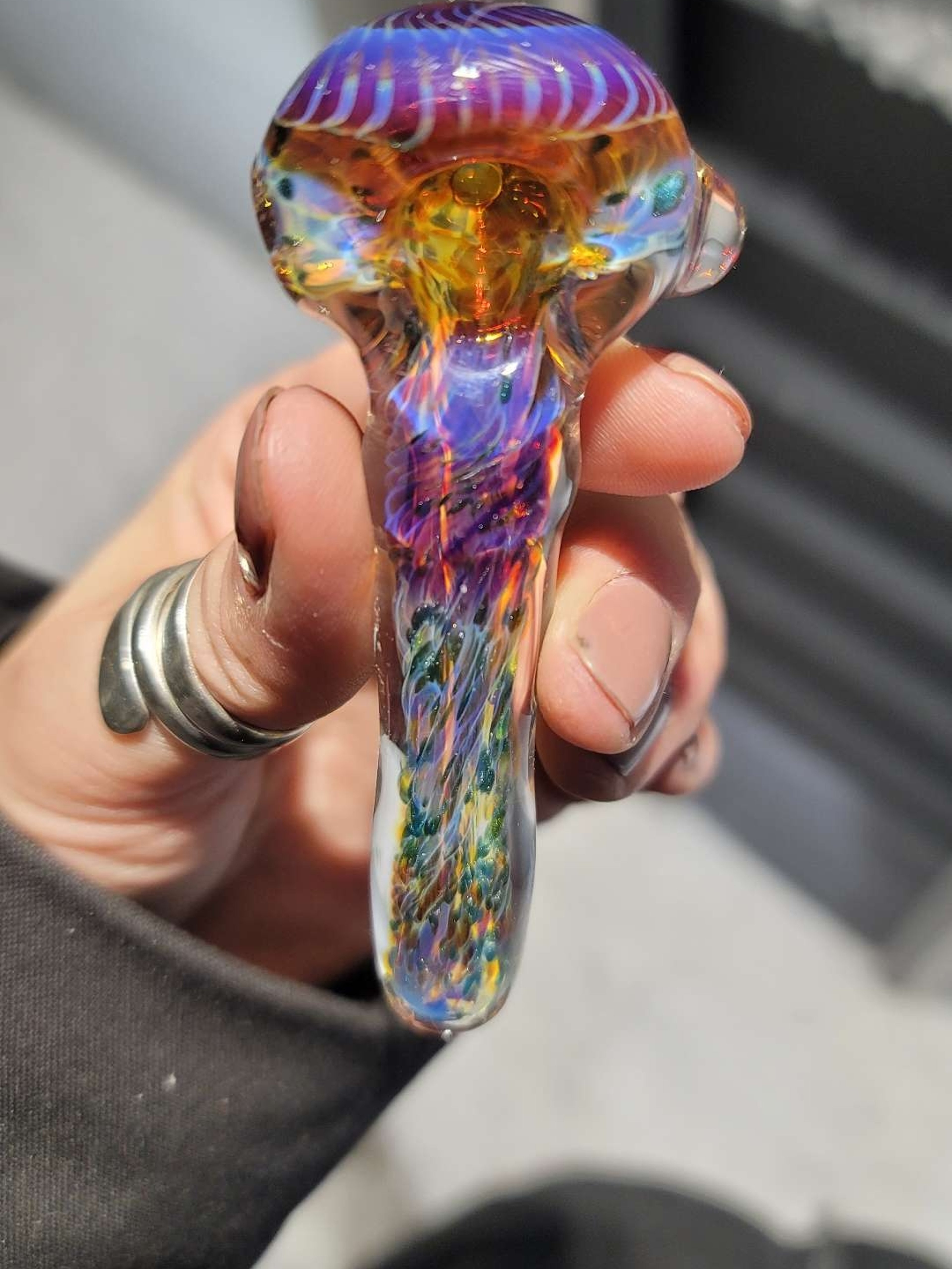 Preview pic of ¡Opalescent Fade Small Pipe 3.5" Signed and Dated by Shaun Jappe!