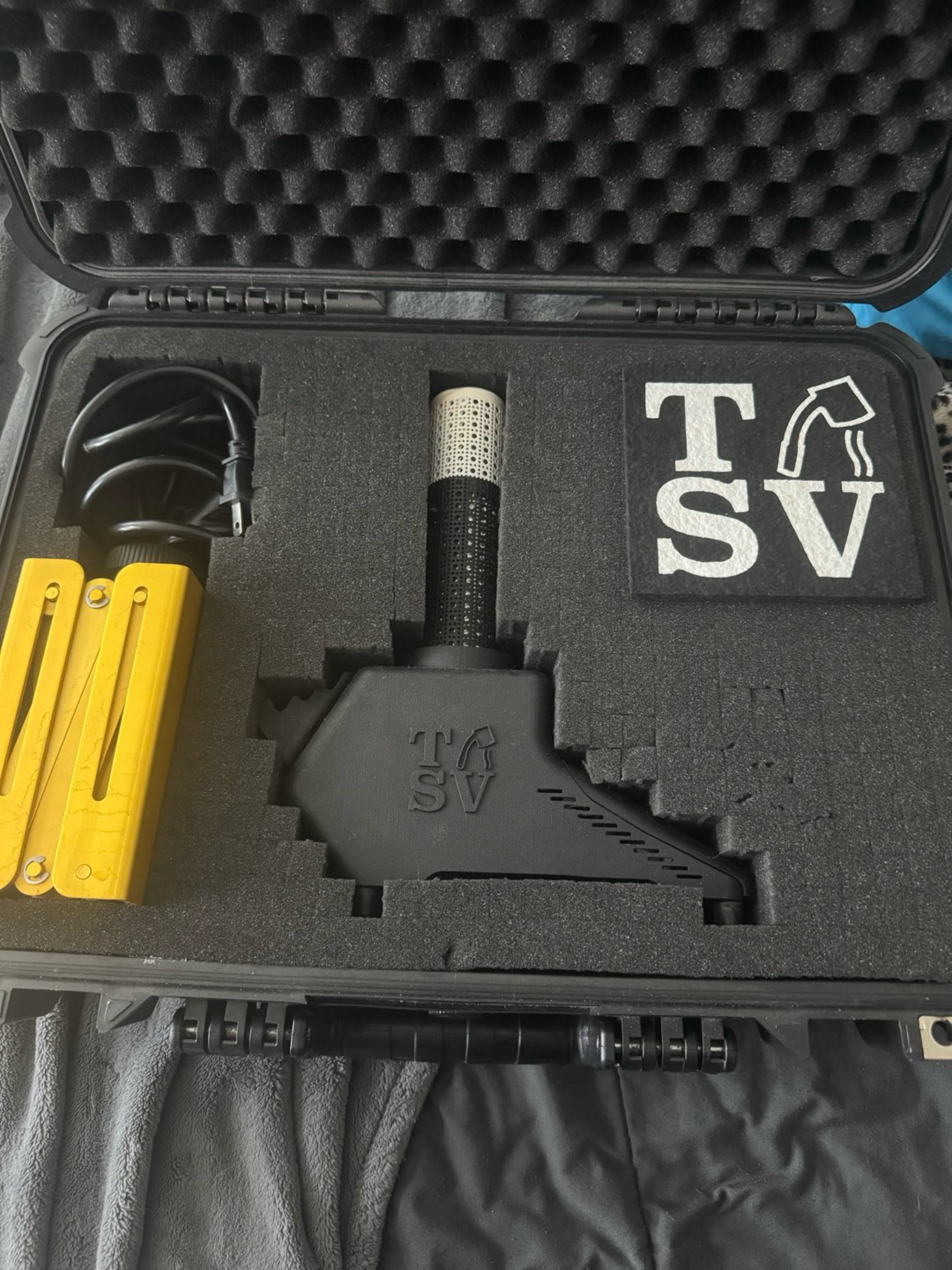 Preview pic of PRICE DROP! TsV Baller Box! 1100$ Value! Trusted Seller! Same Day Shipping!