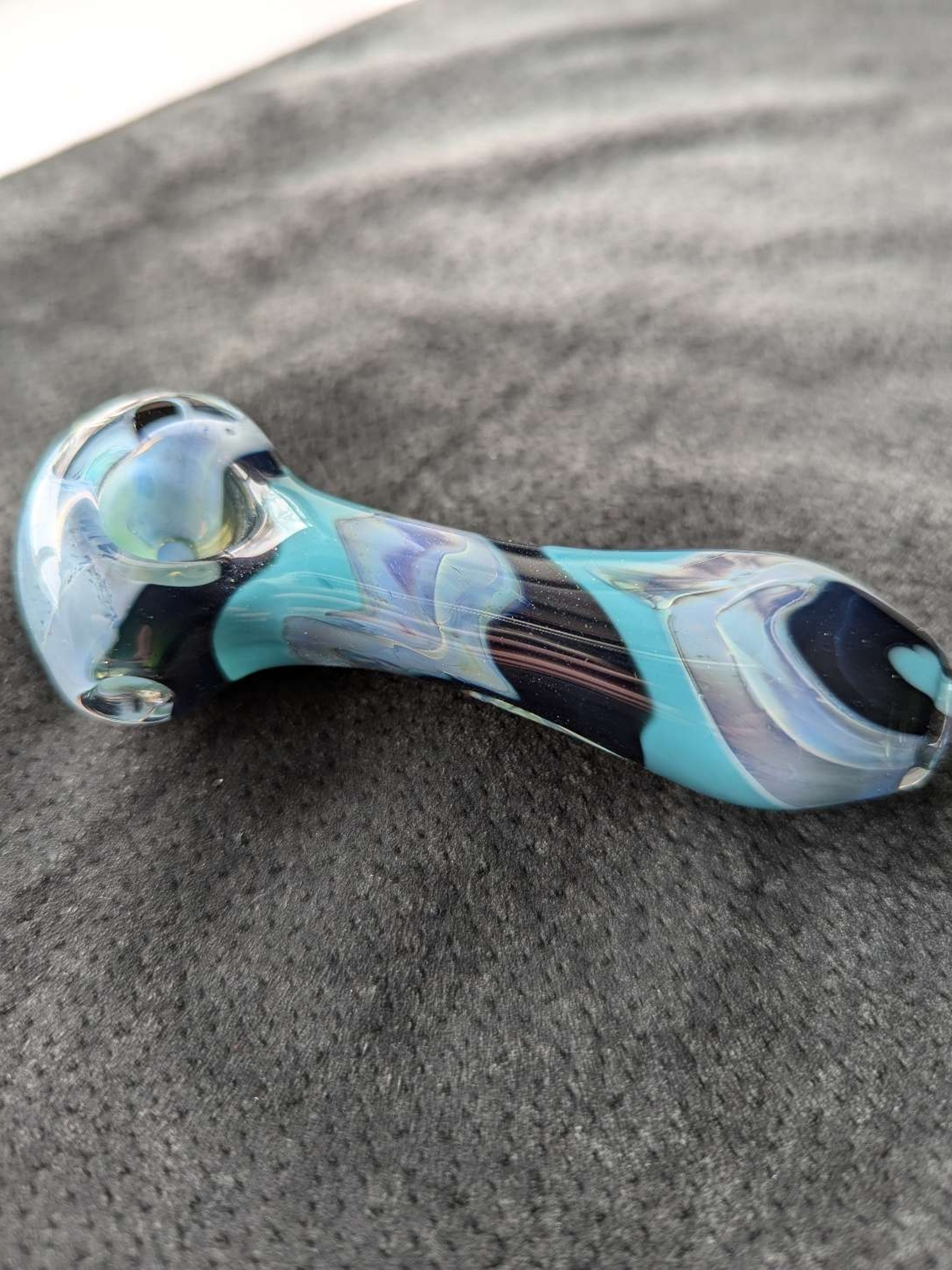 Preview pic of Blue and Black Hand Pipe