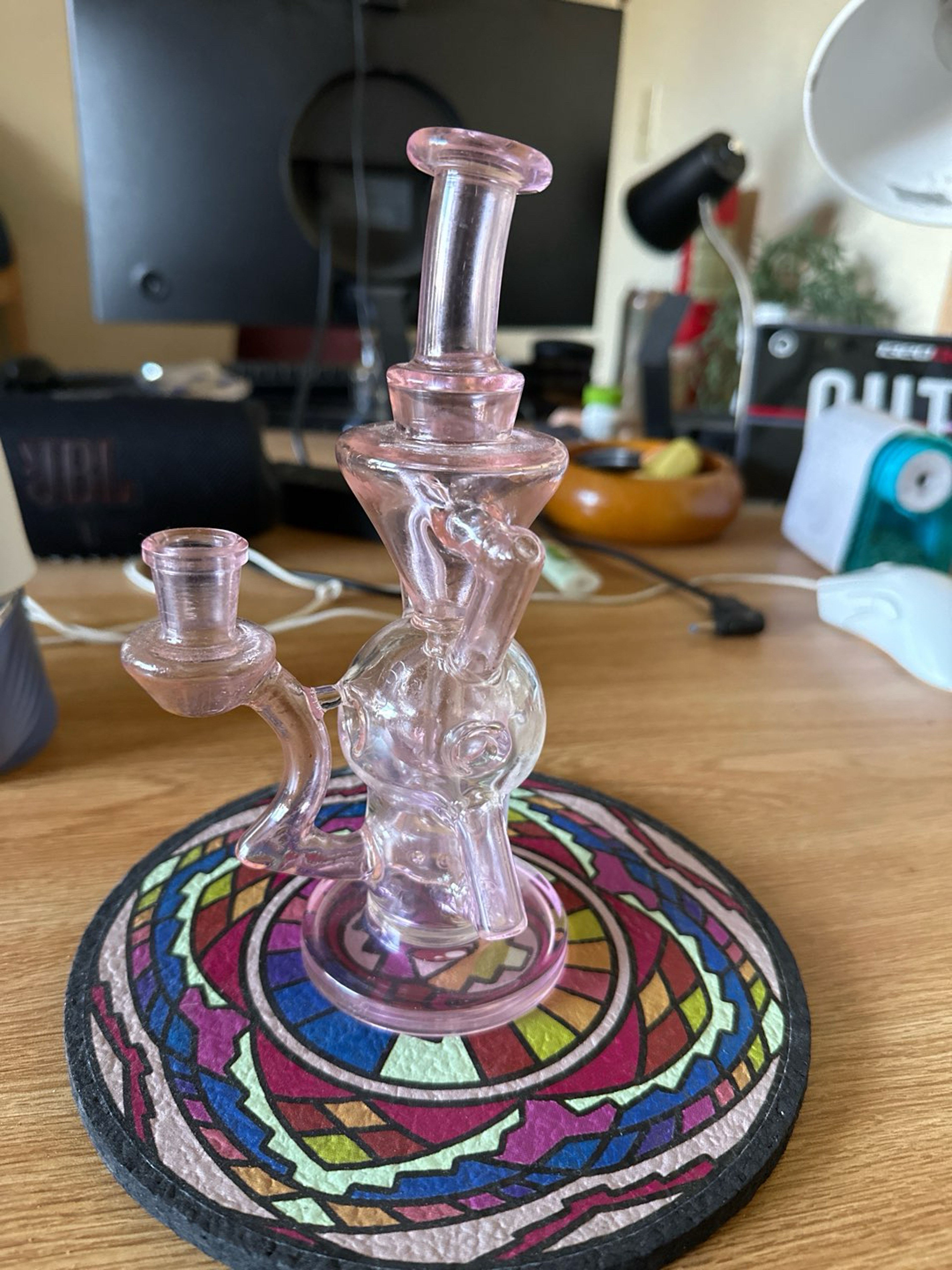 Preview pic of Greek Glass Recycler