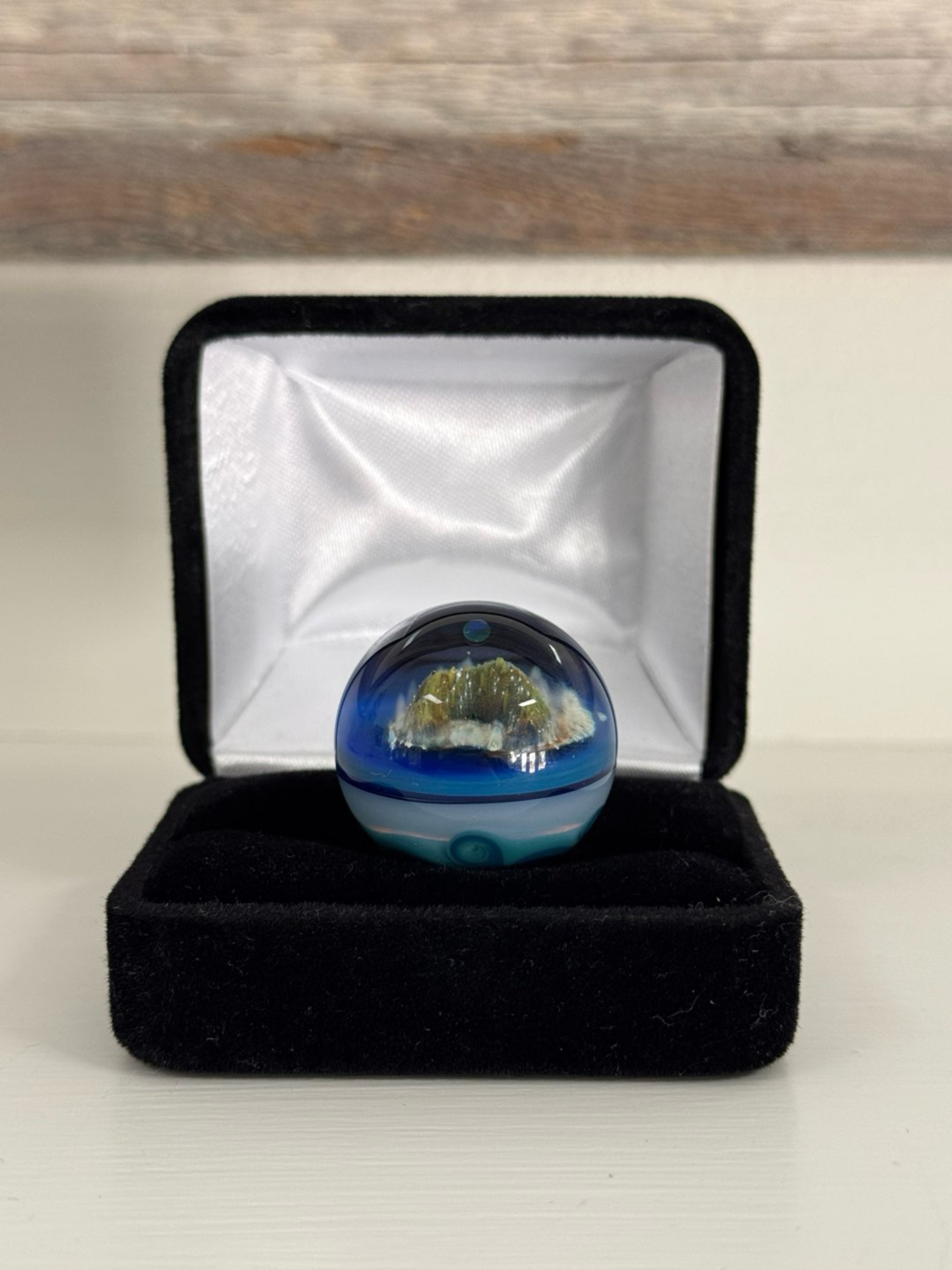 Preview pic of Universe Gateson 25mm Desert Island marble