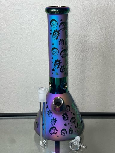 Preview pic of Pretty Puffers Rick & Morty