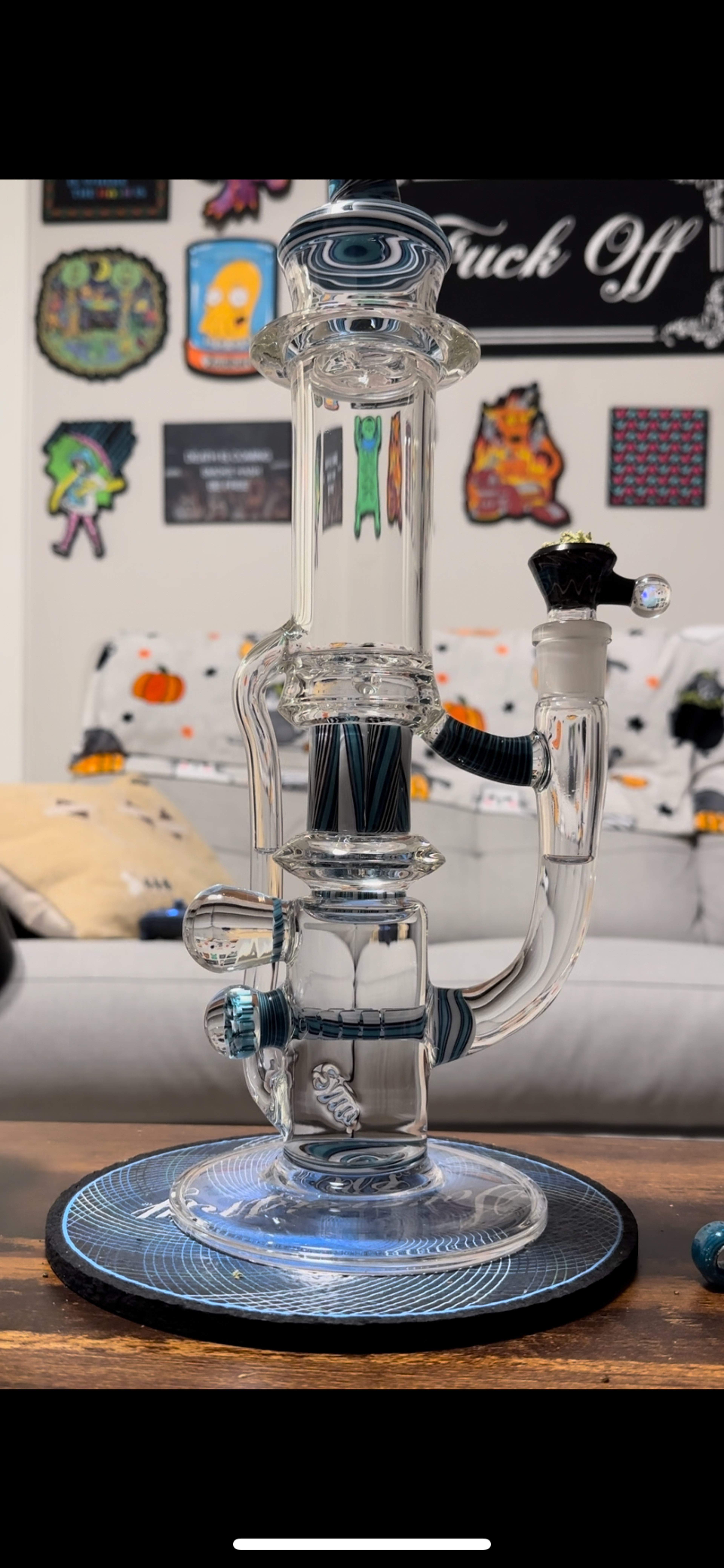 Preview pic of Sym curvy drain