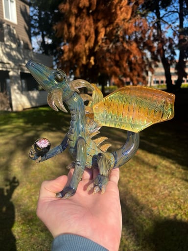 Preview pic of Silver/gold fume dragon