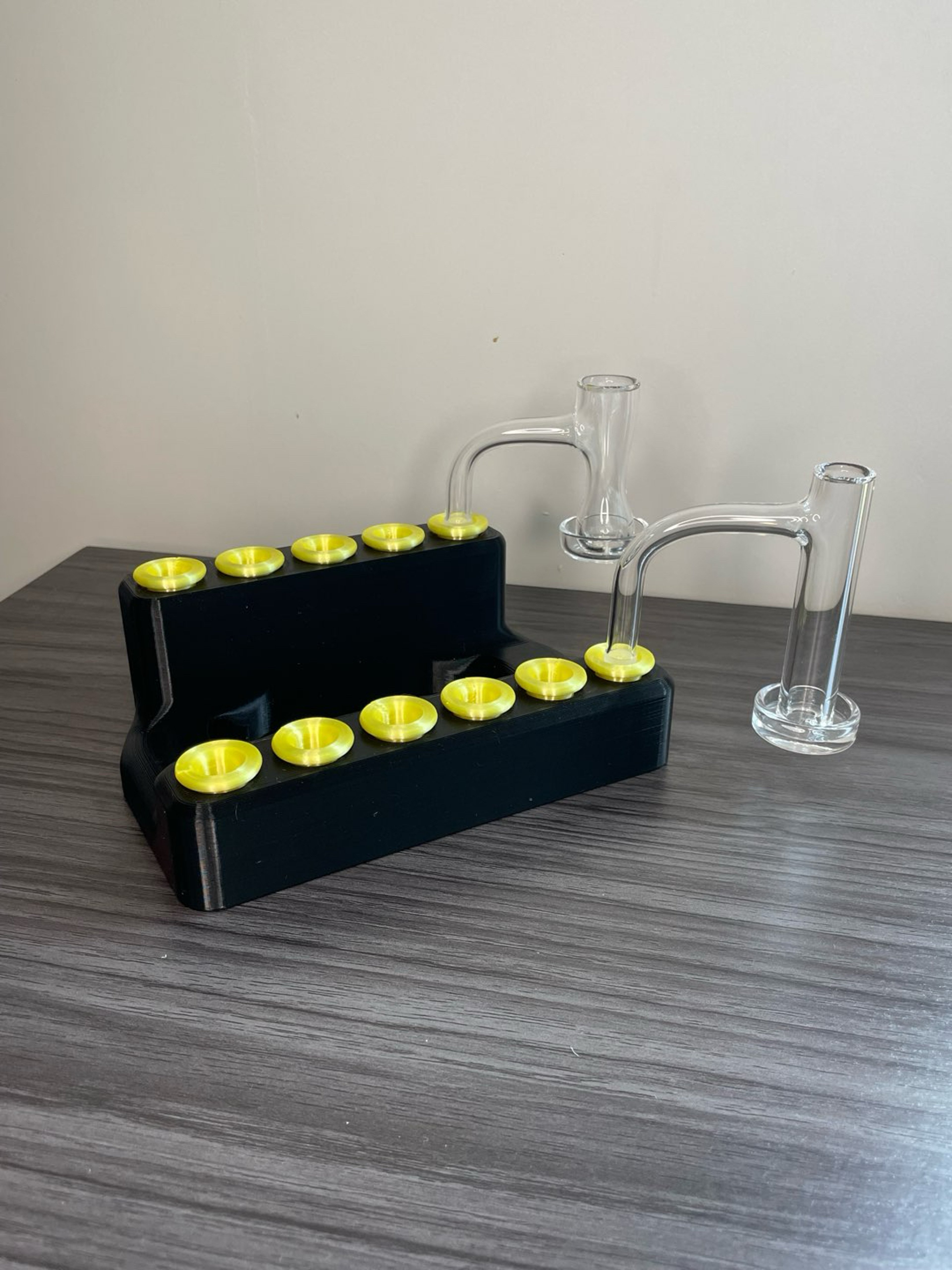 Preview pic of 11x Banger Station - Black / Yellow
