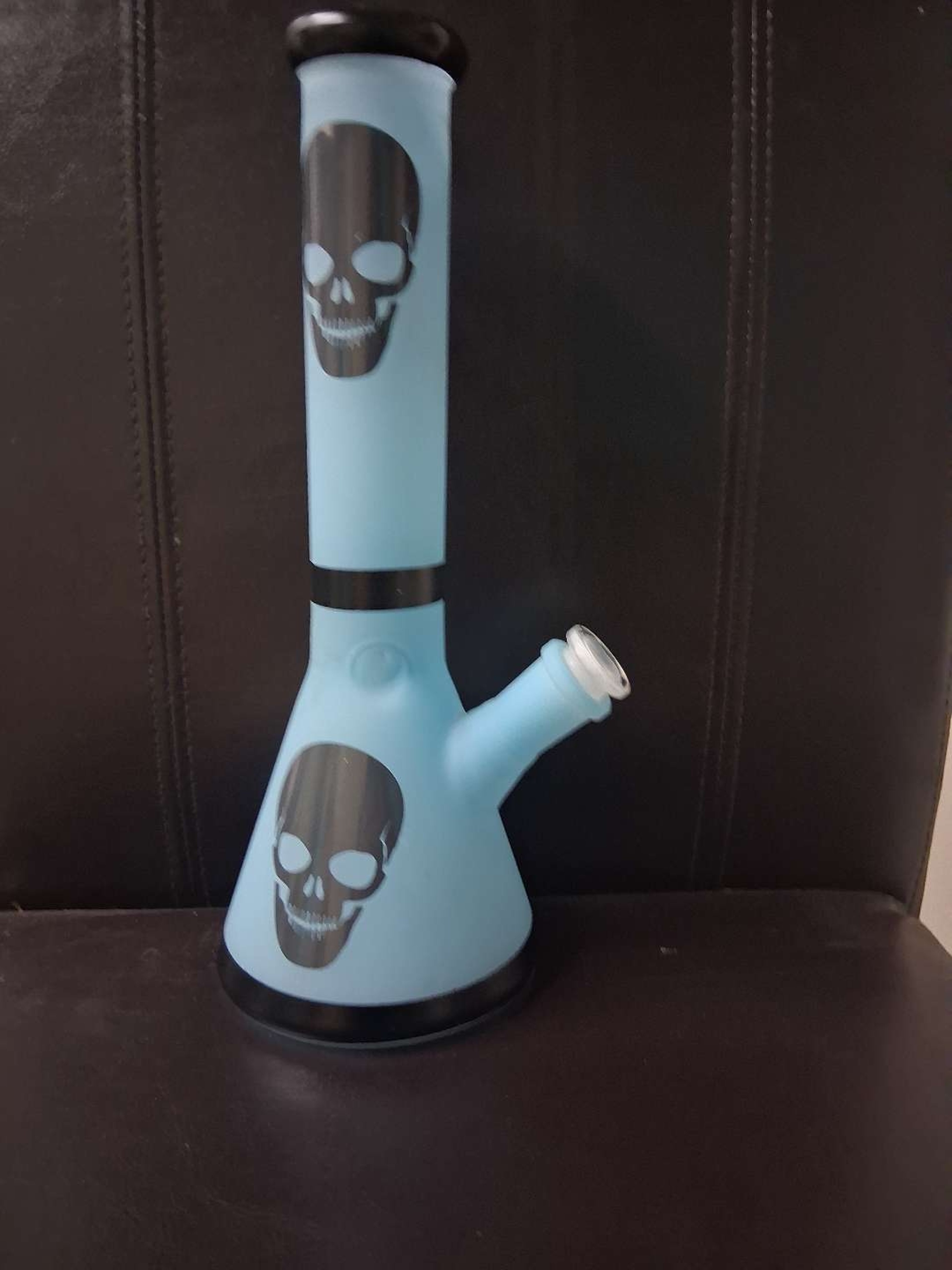 Preview pic of Blue skull