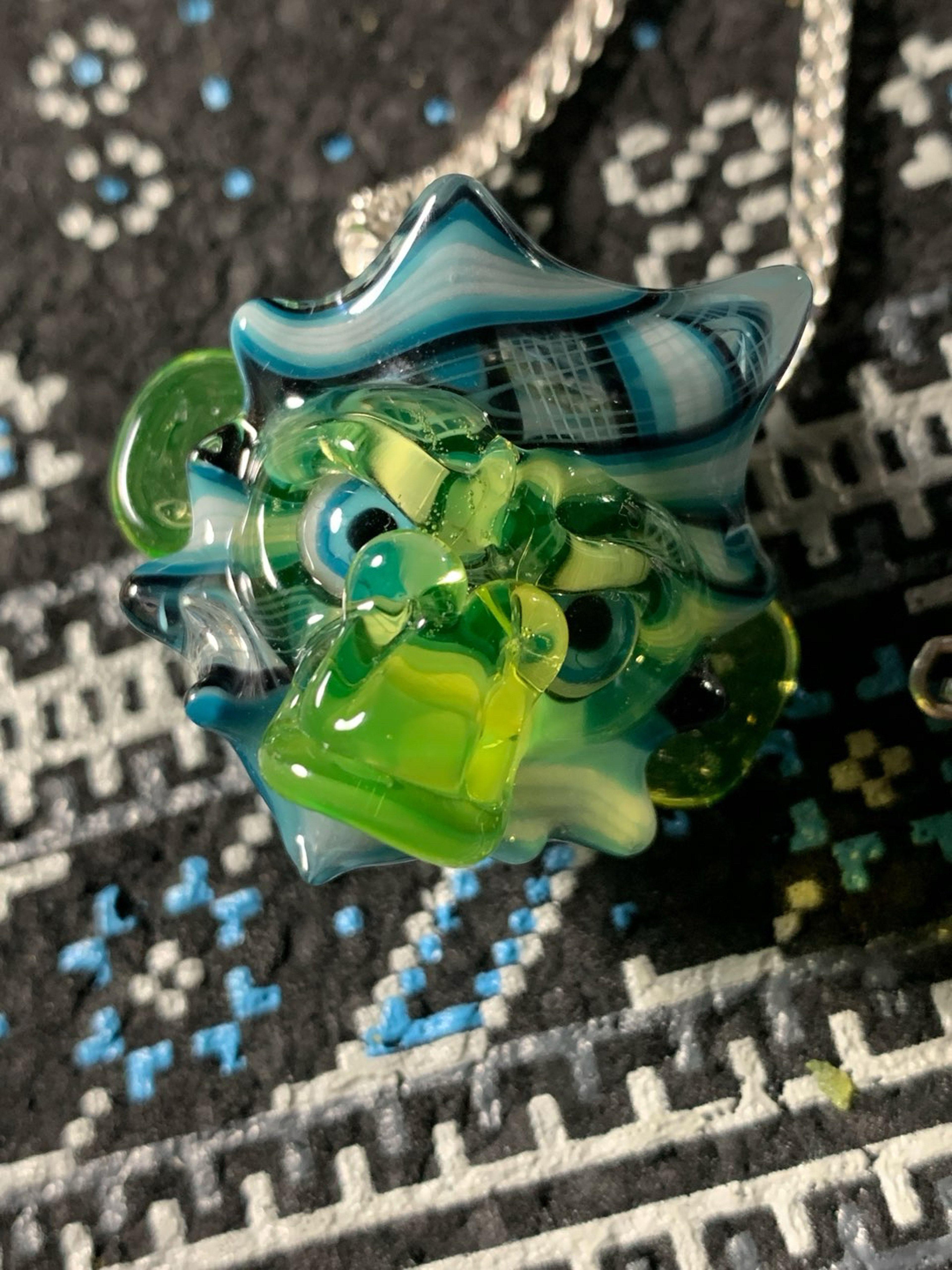 Preview pic of Pendant