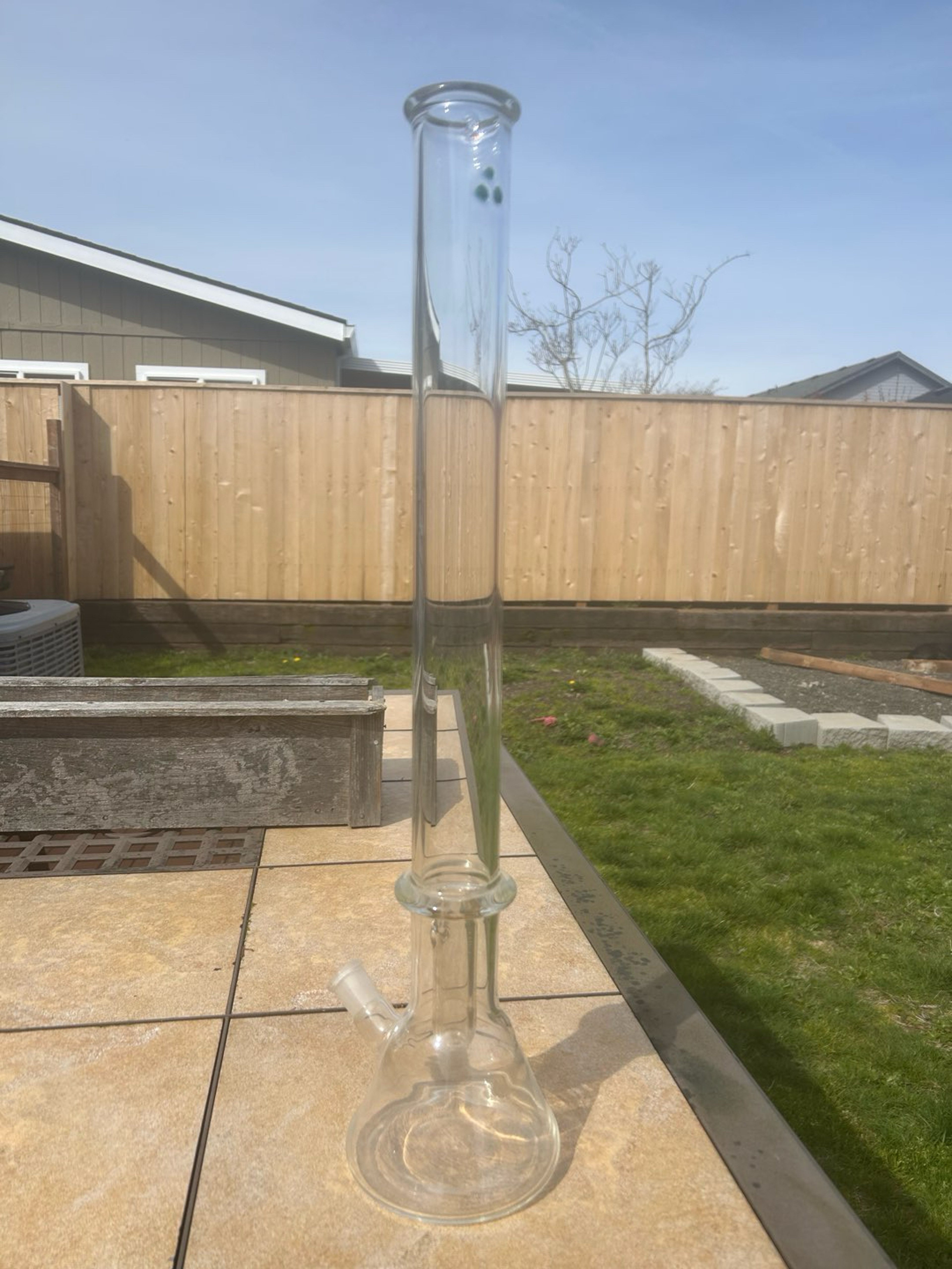 Preview pic of Incycling Beaker 22”