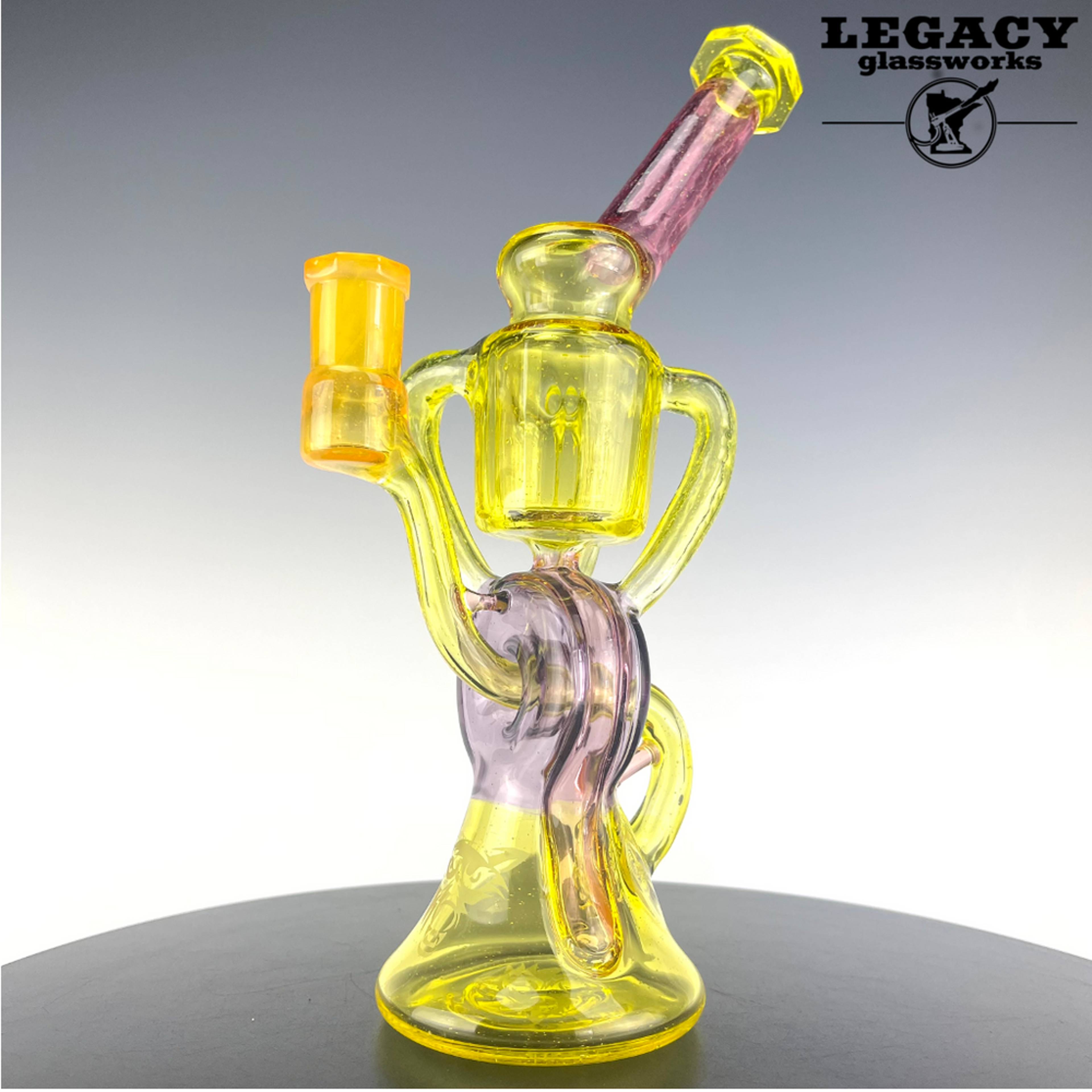 Preview pic of WOLFE GLASS TRIPLE SINGLE DONUT
