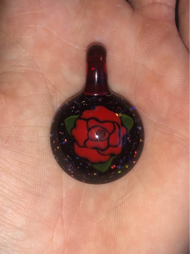 Preview pic of Clouds of glass cropal rose millie pendant