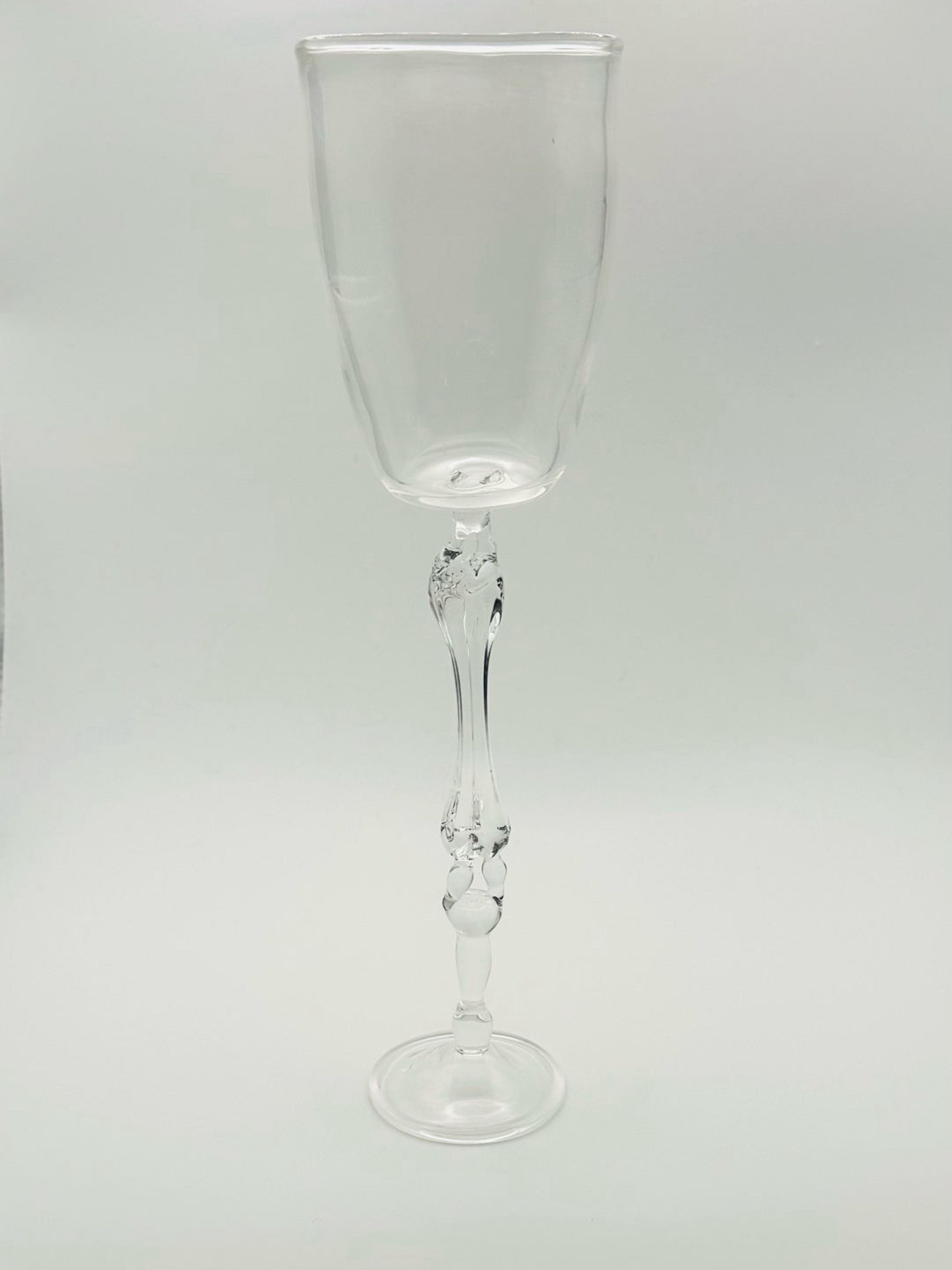 Preview pic of Wine glass w/ bone stem