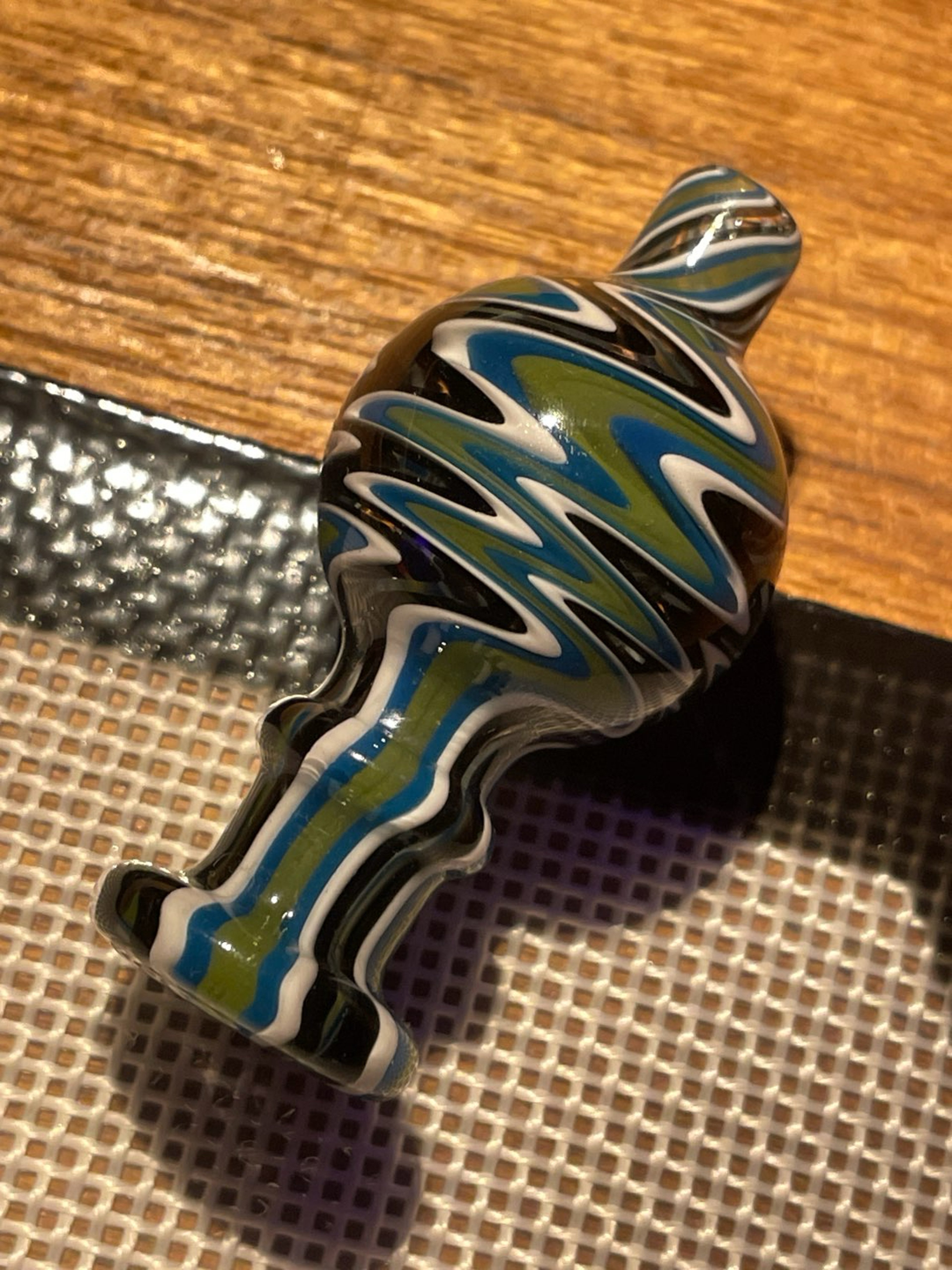 Preview pic of Wigwag bubble cap