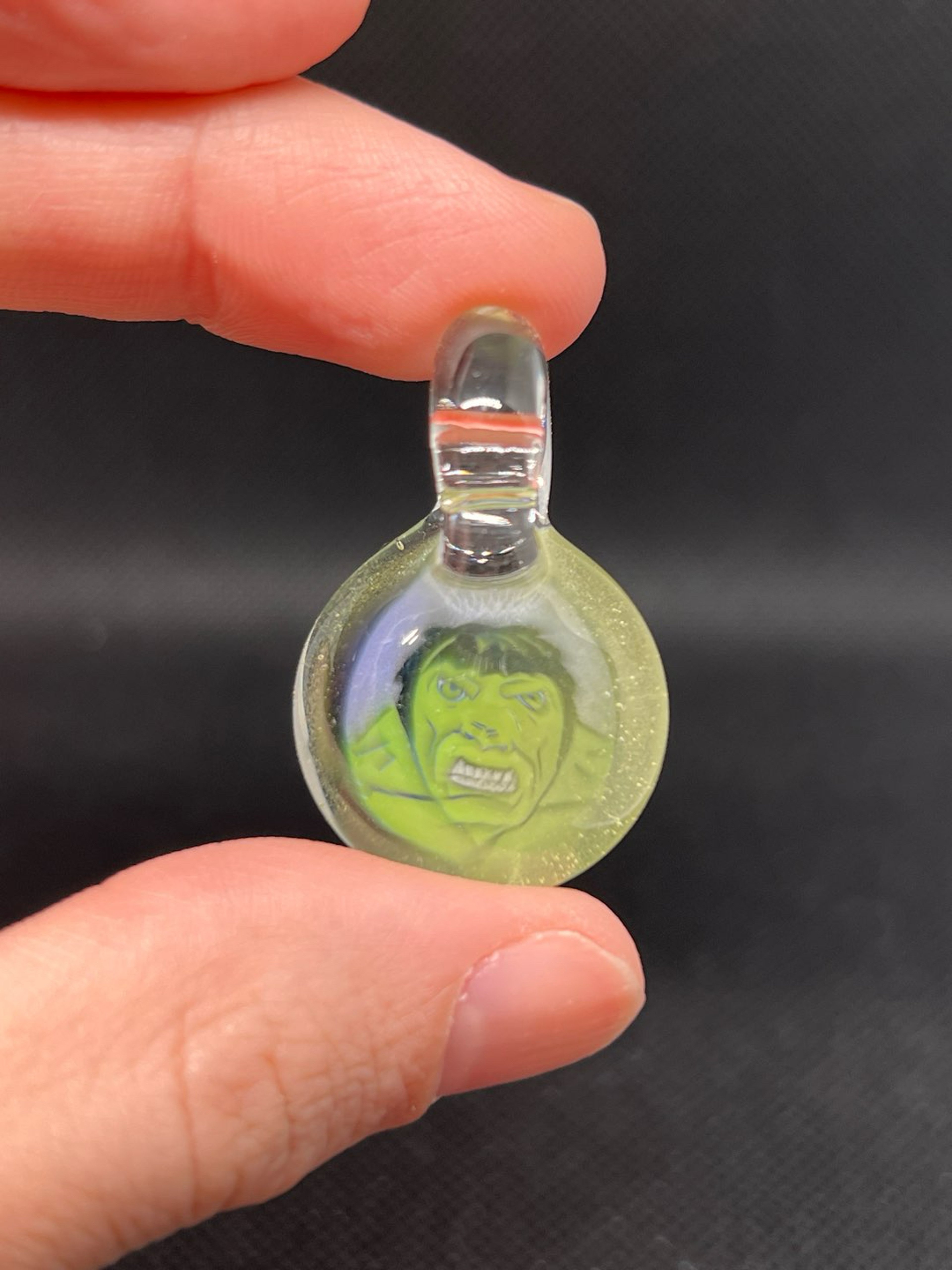 Preview pic of UV / CFL The Incredible Hulk Mille Pendant