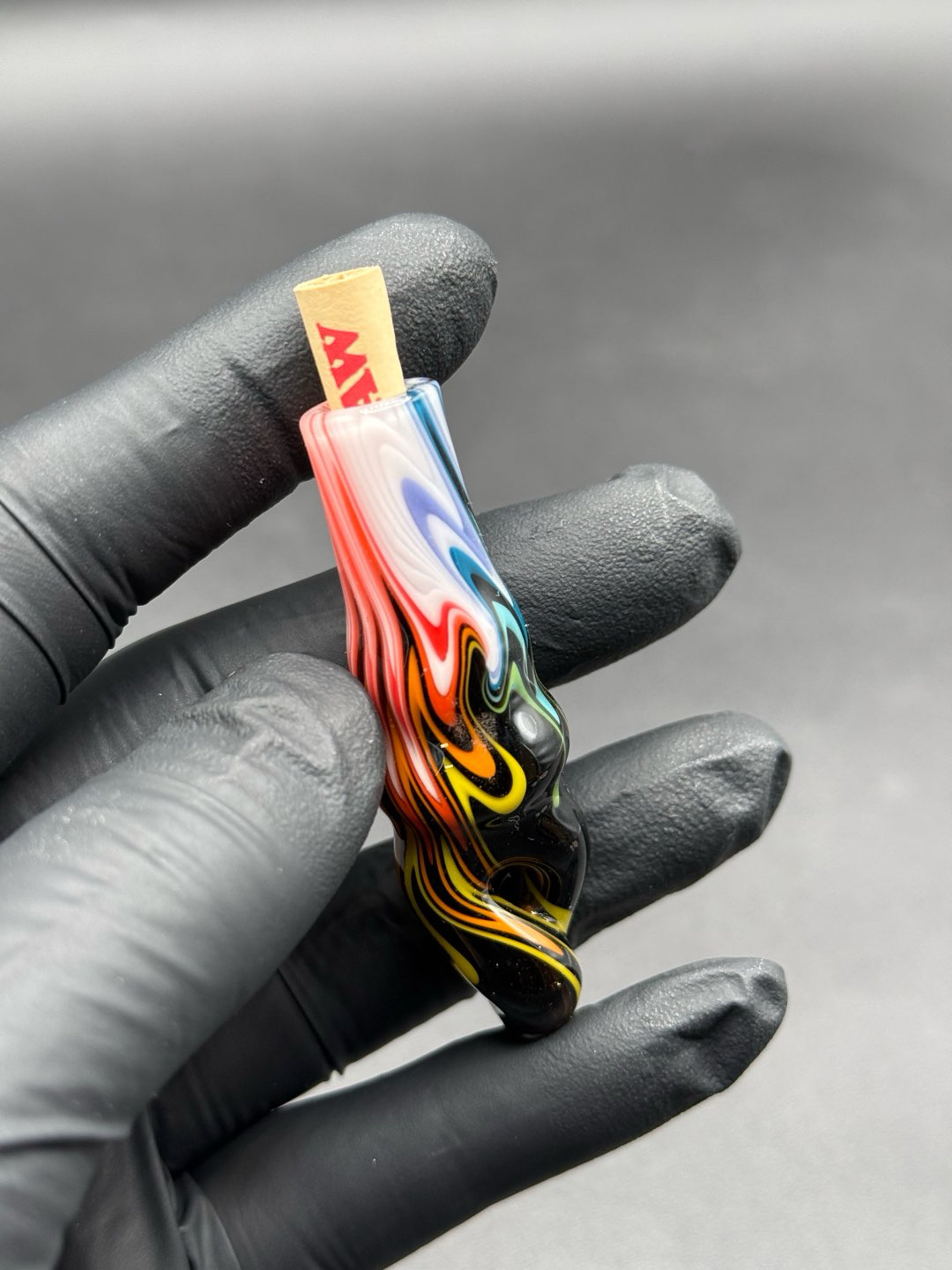 Preview pic of Pre roll holder