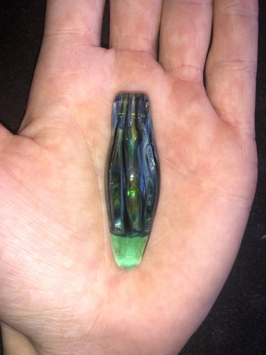 Preview pic of Blurd glass “nemo” droplet pendant
