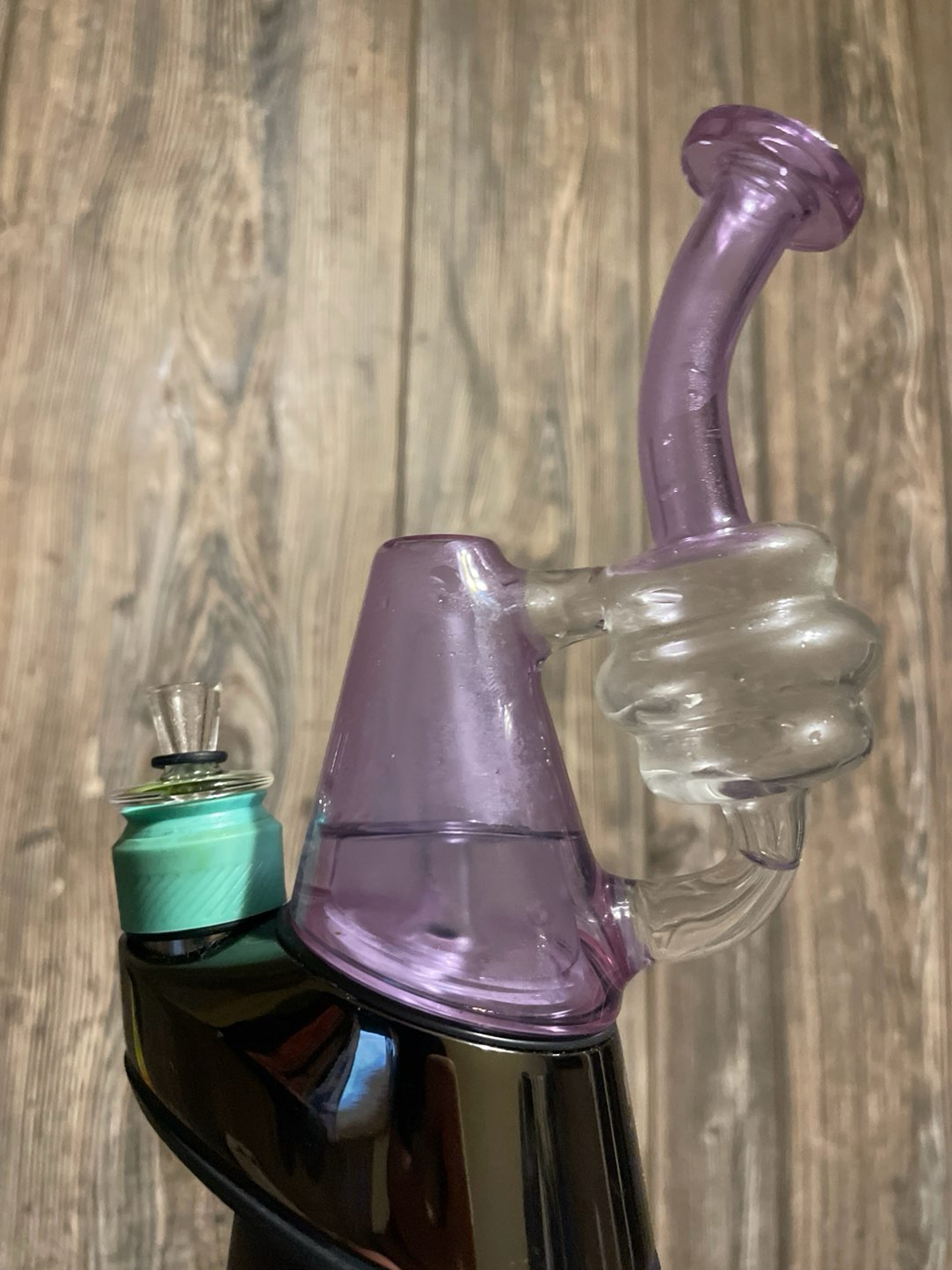 Preview pic of Puffco Top + 3d printed stand