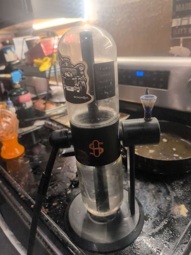 Preview pic of Studenglass gravity water pipe