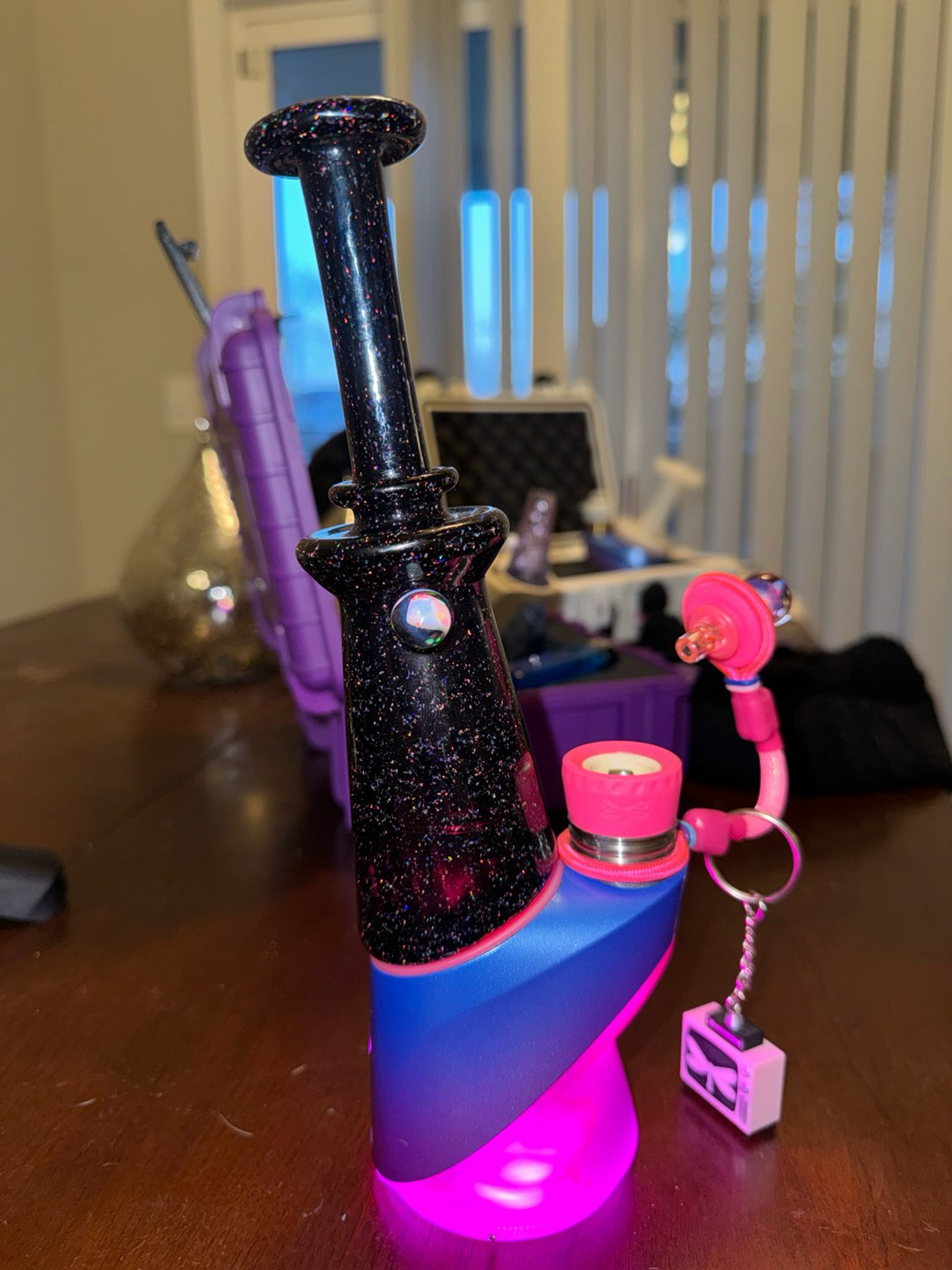 Preview pic of eternal flameworks fully crushed opal puffco top only trades welcomed!