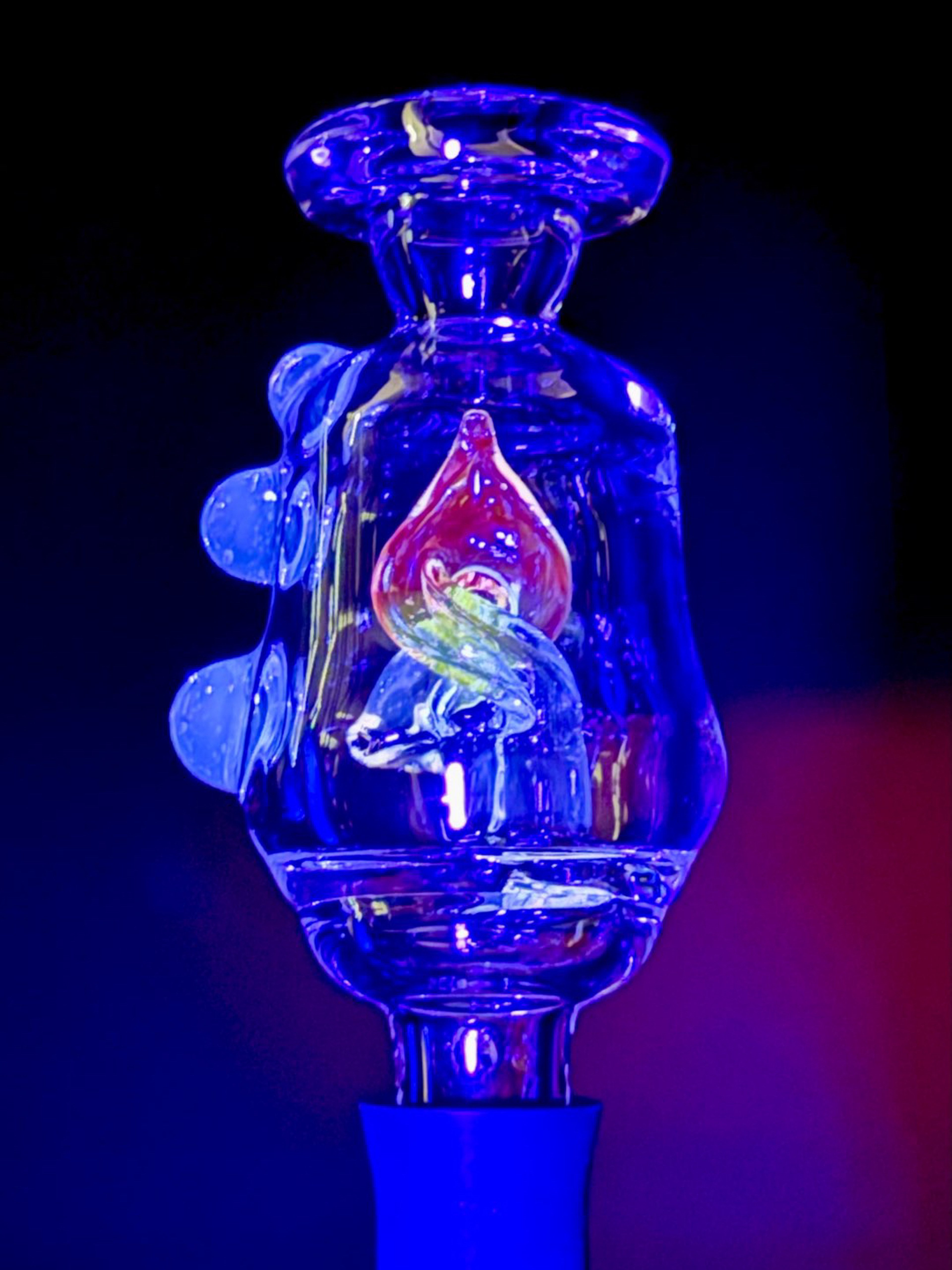 The Real Rich Brian Puffco UV Pivot Bubbler Mouthpiece image 0