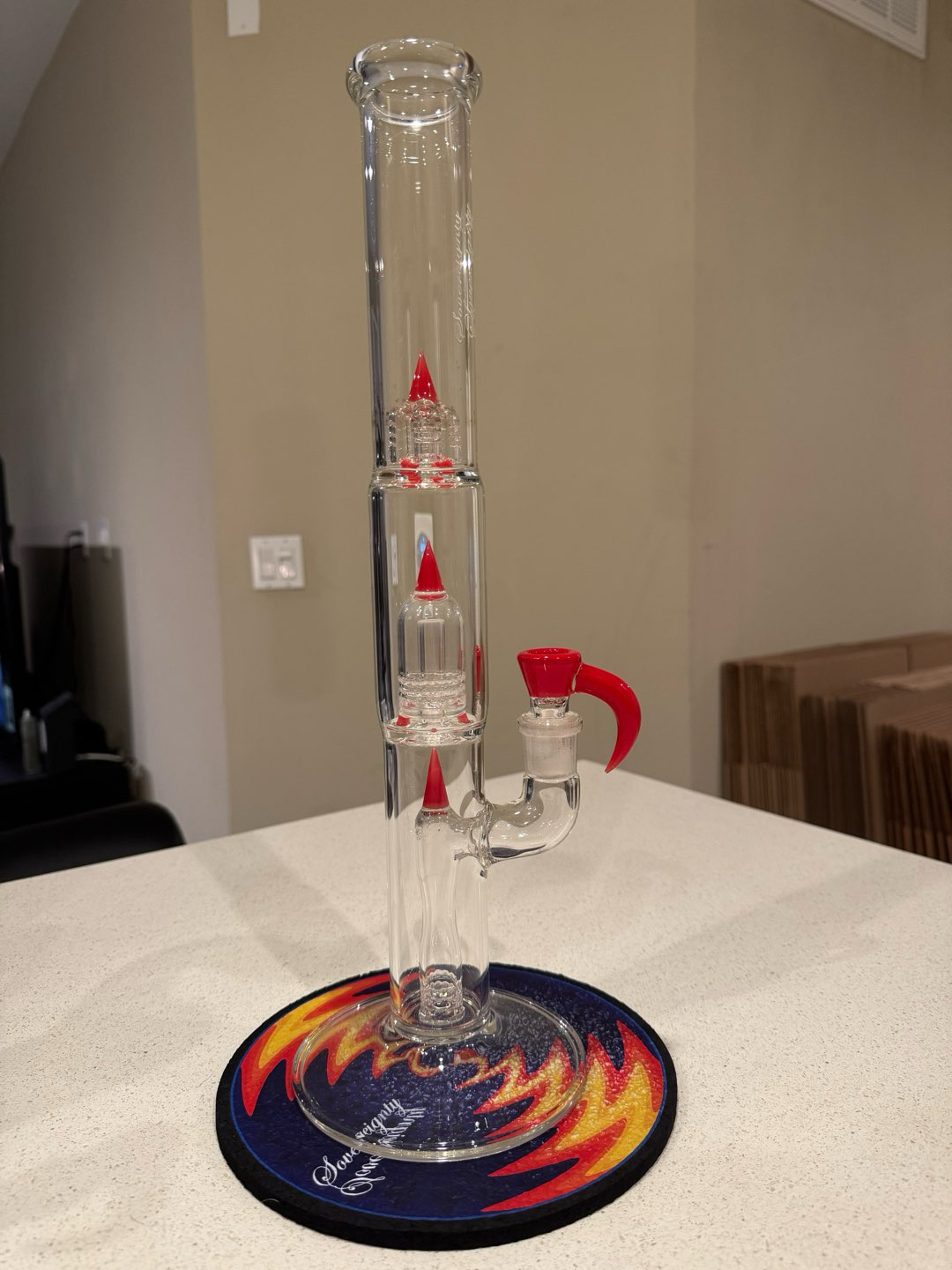 Sovereignty tube image 0