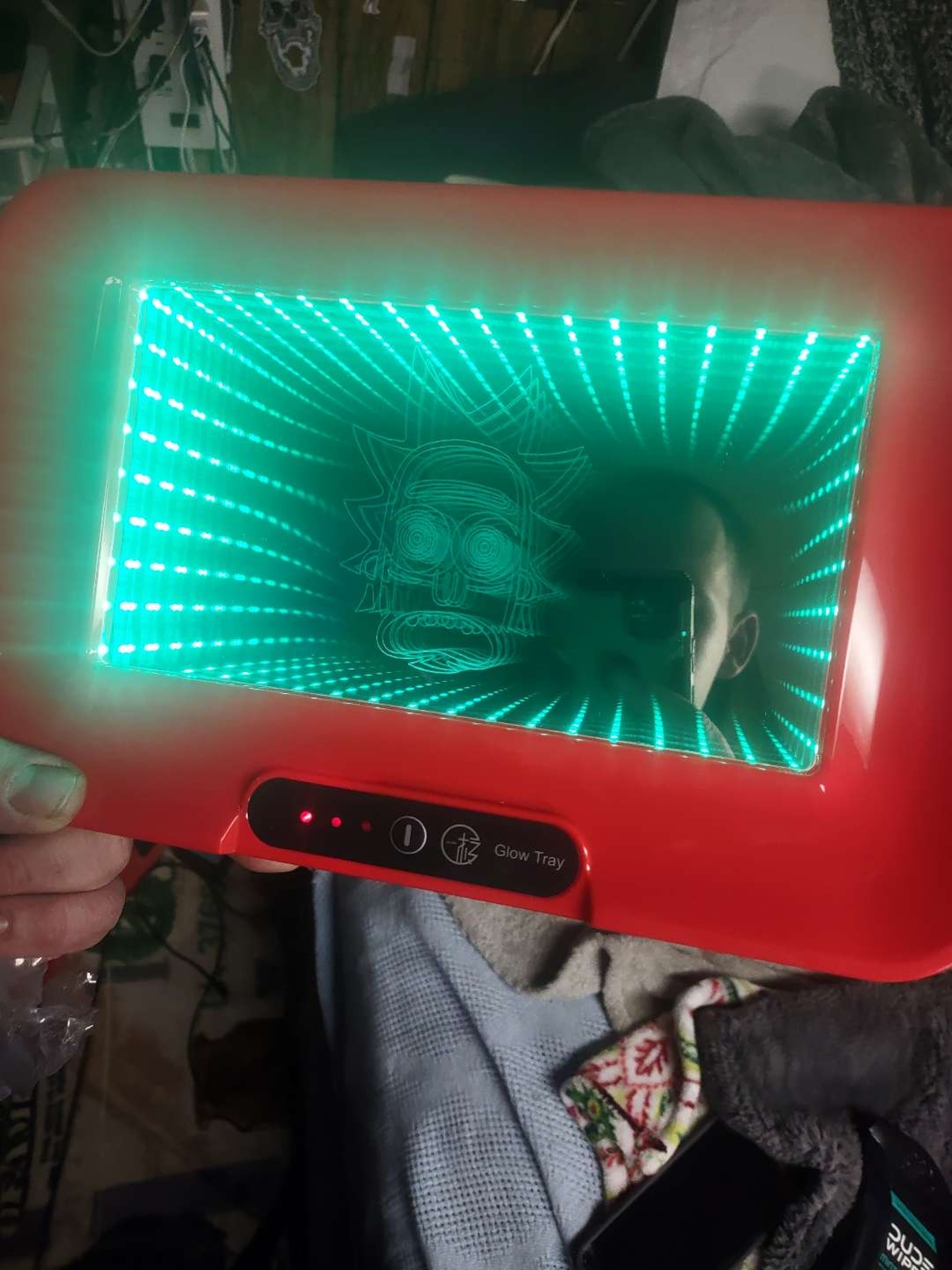 Preview pic of Rick & morty Rolling tray