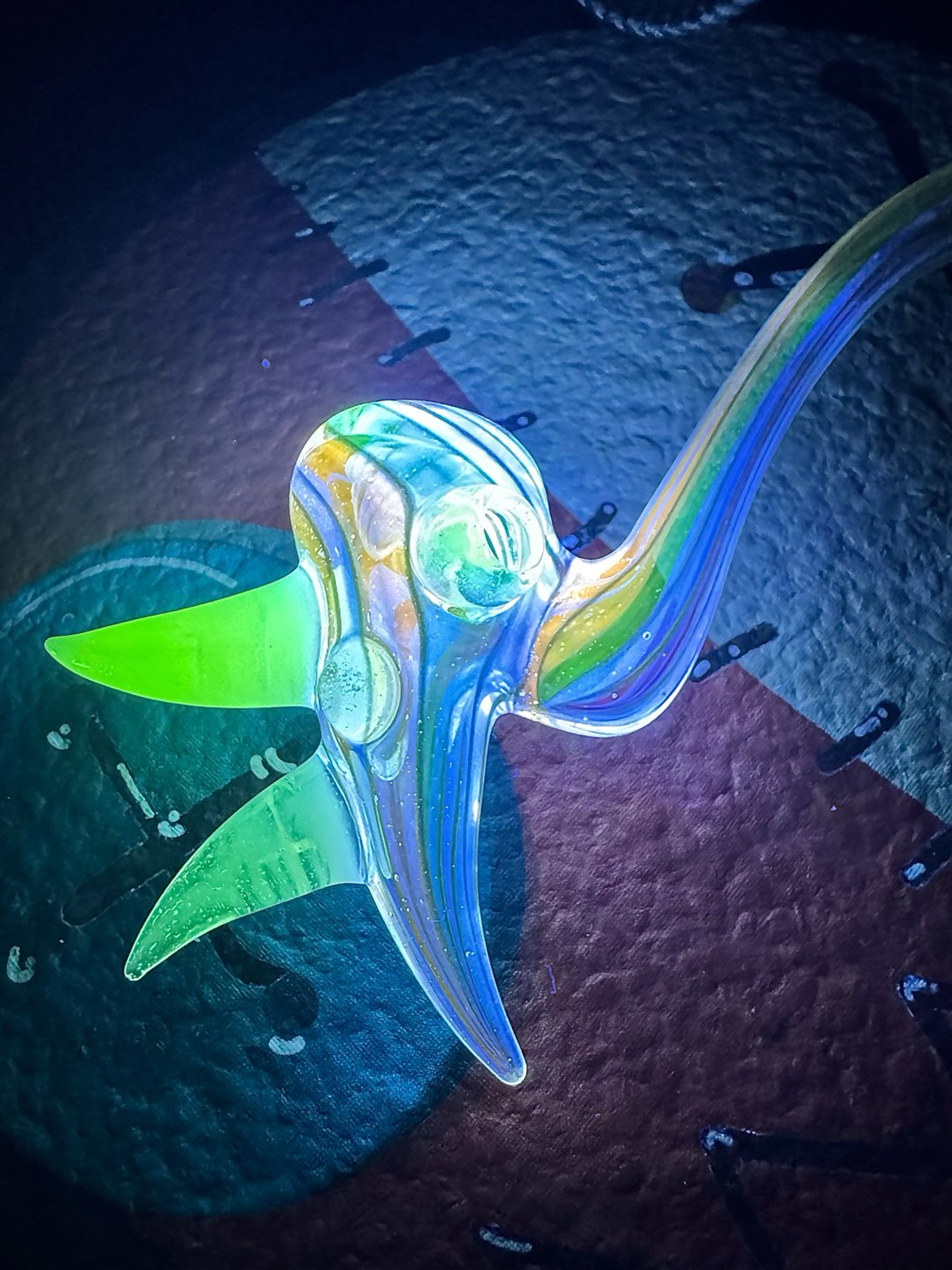 Preview pic of Bufoglassworks Rainbow UV Sherlock Pipe