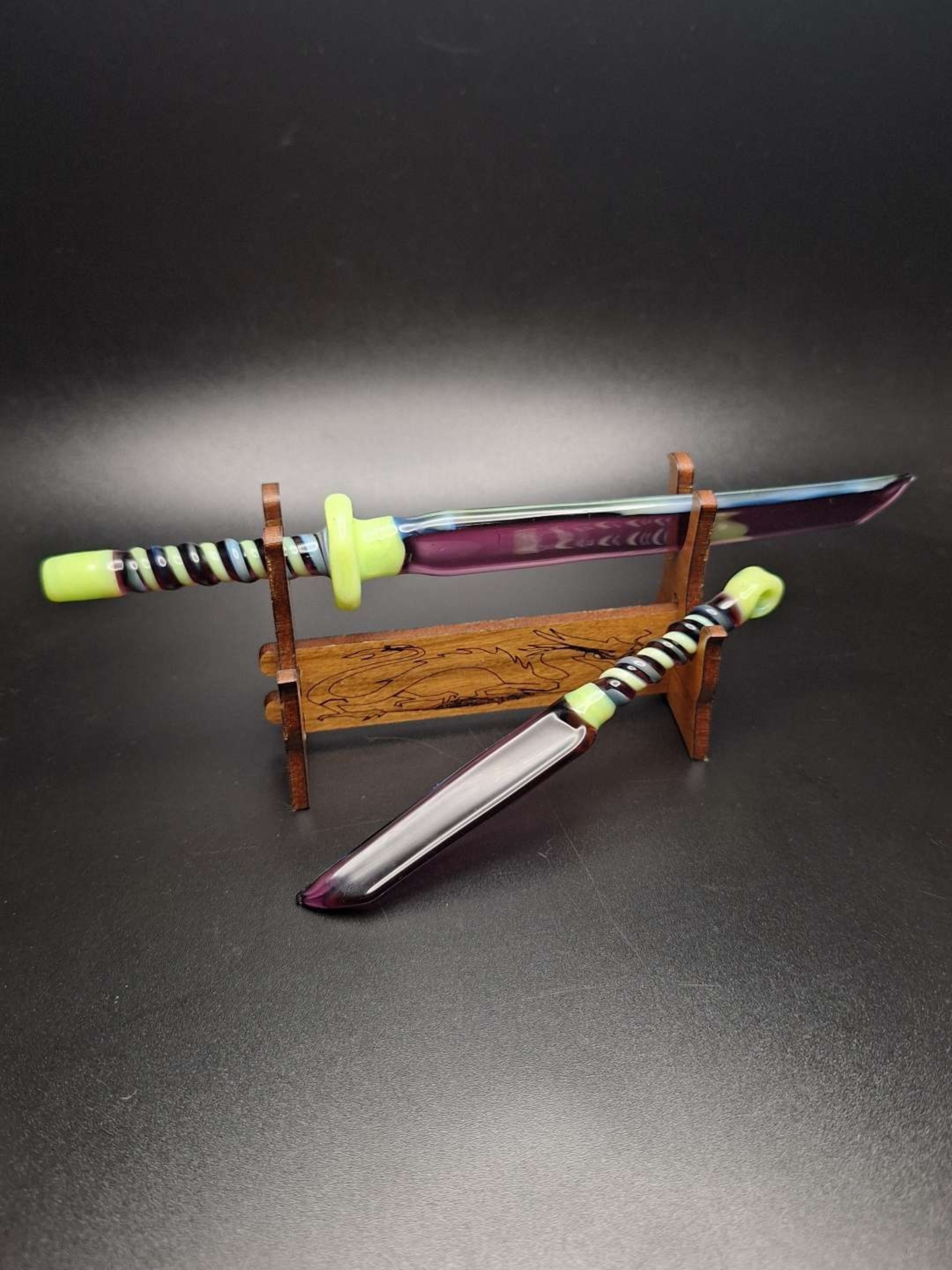 Preview pic of Dabber & pendant set