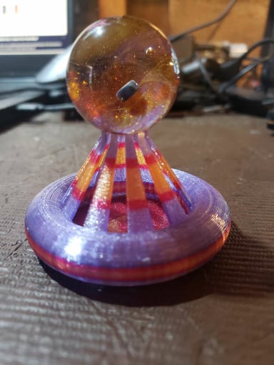 Preview pic of 3d printed marble stand