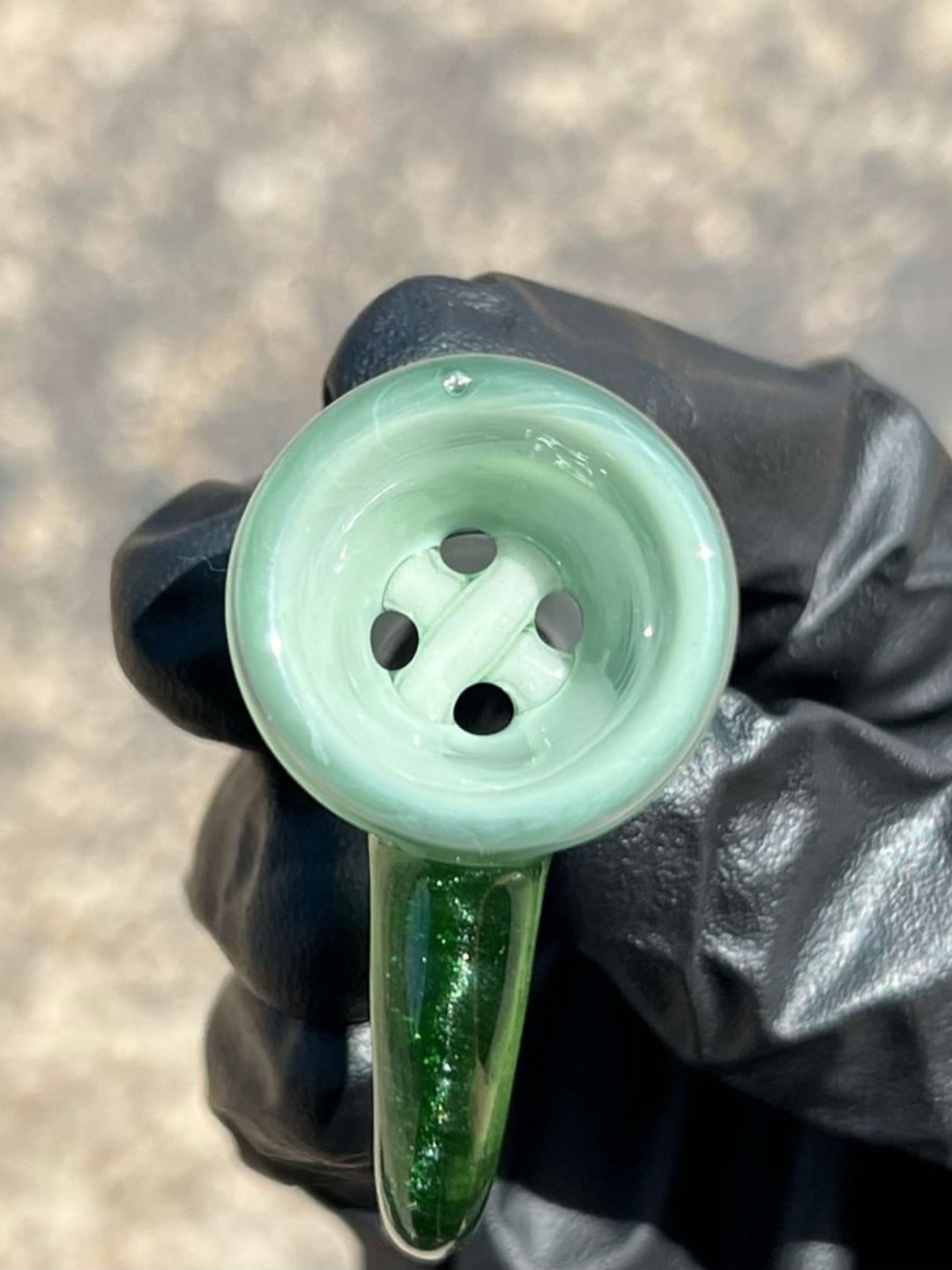 Preview pic of Welch Glass Slide 5