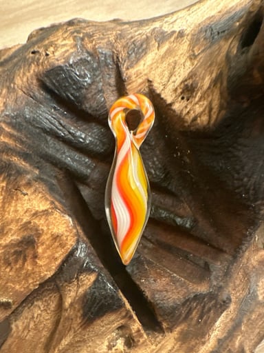 Preview pic of Random pendant #1