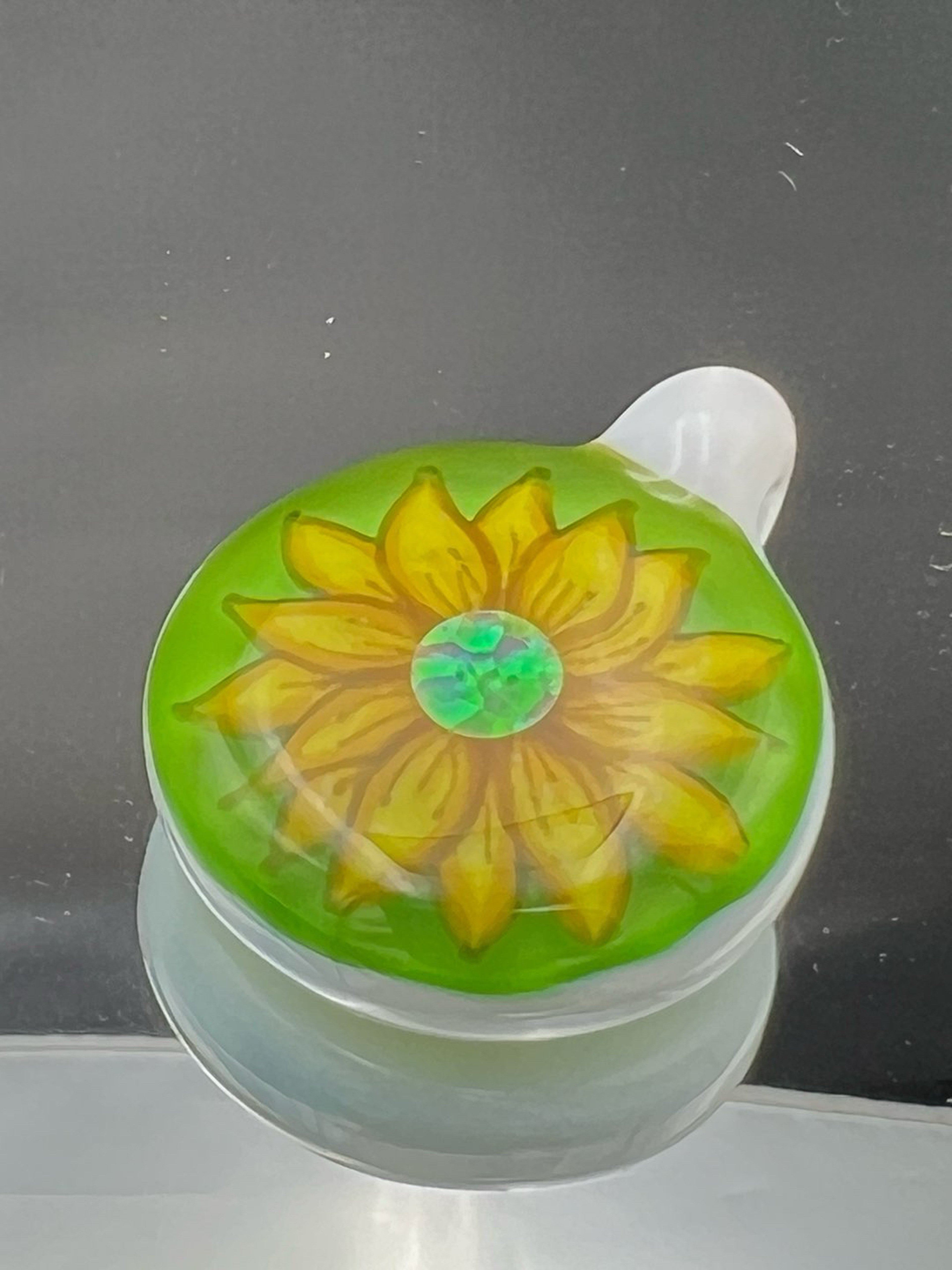 Preview pic of Chillery Bogart Flower Pendy