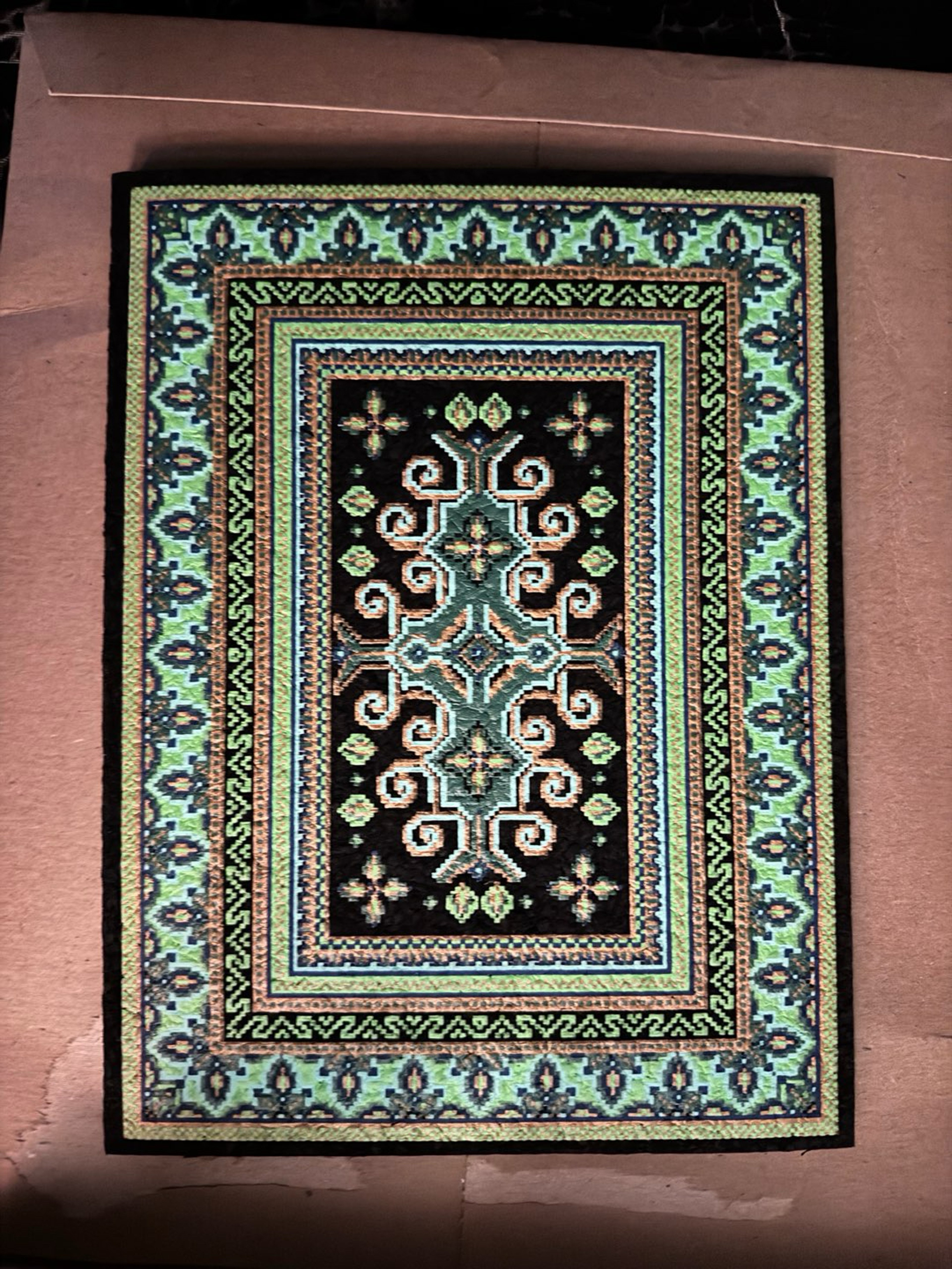Preview pic of Dragon scale bitrug moodmat full uv glow