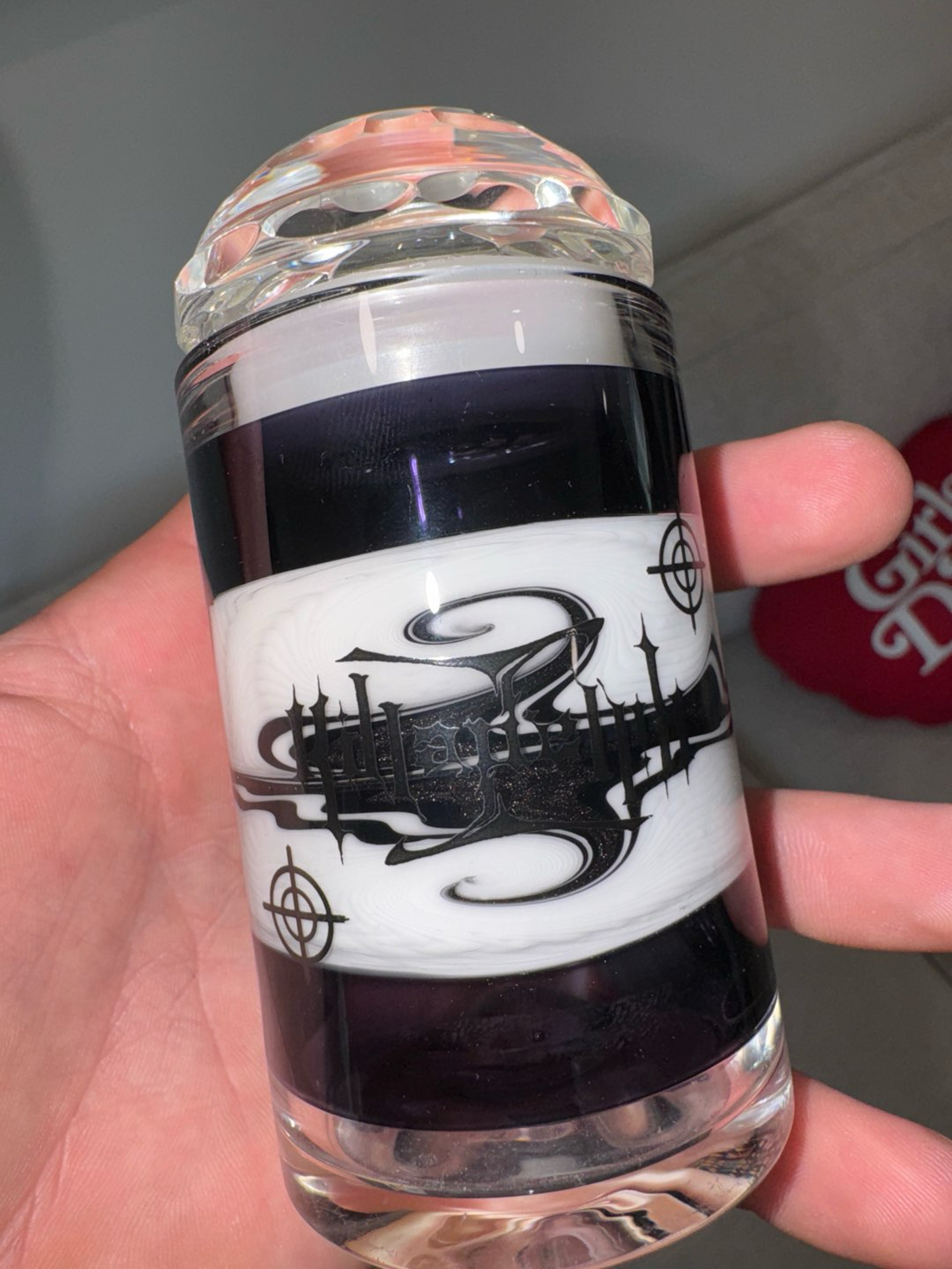 Preview pic of Killadelph Faceted Jar by Illadelph