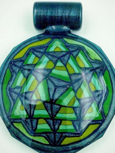 Preview pic of Hel Raiser Glass Pendy