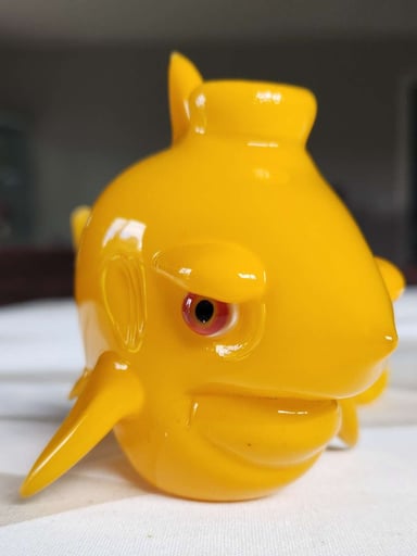 Preview pic of Niko Cray - Removable Diffy Mini Shark - Yellow