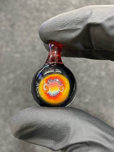 Preview pic of Willstar Glass Wig Wag Reversal Pendant