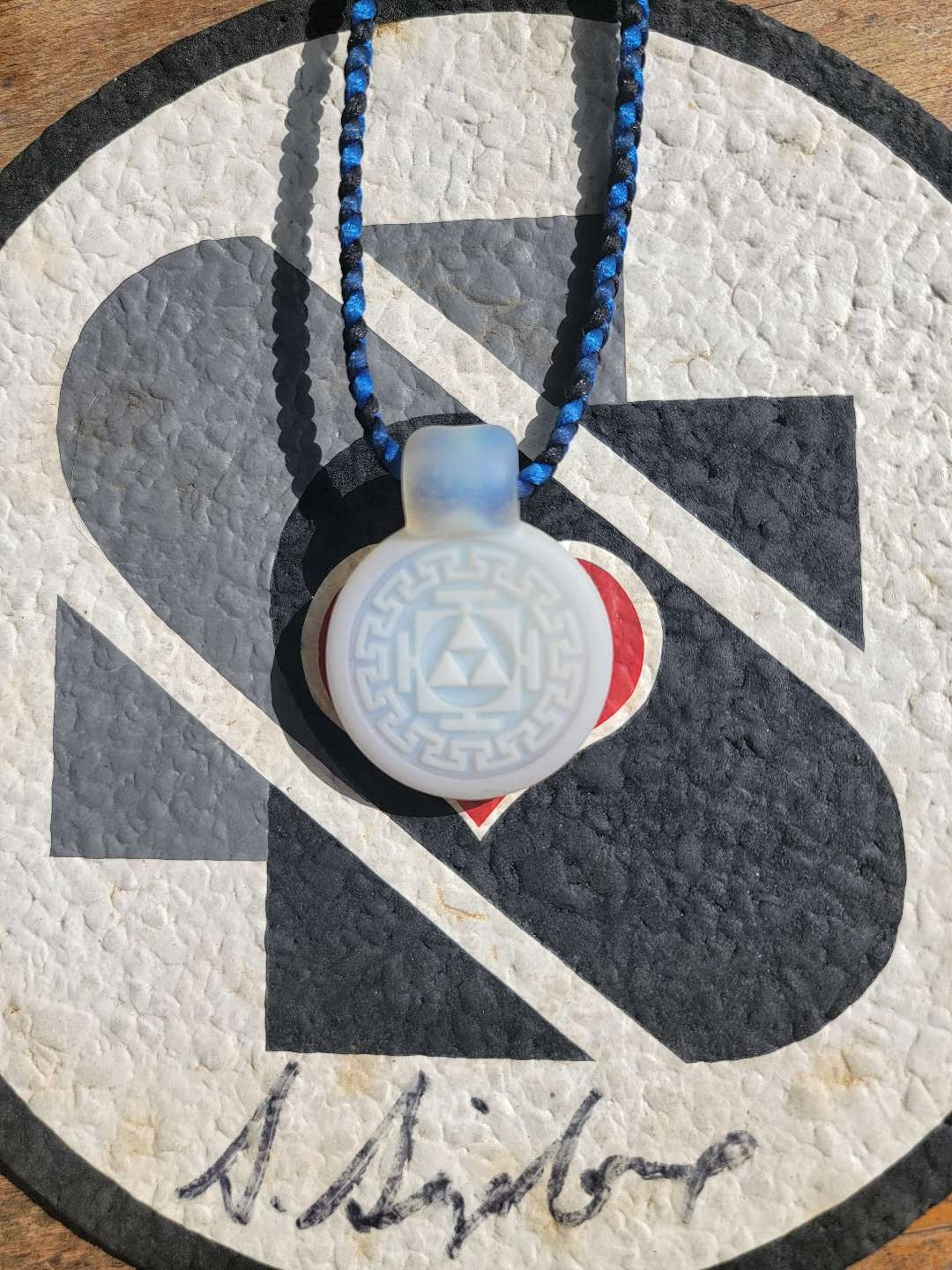 GlassMaze Zelda UV Shift Pendant image 0