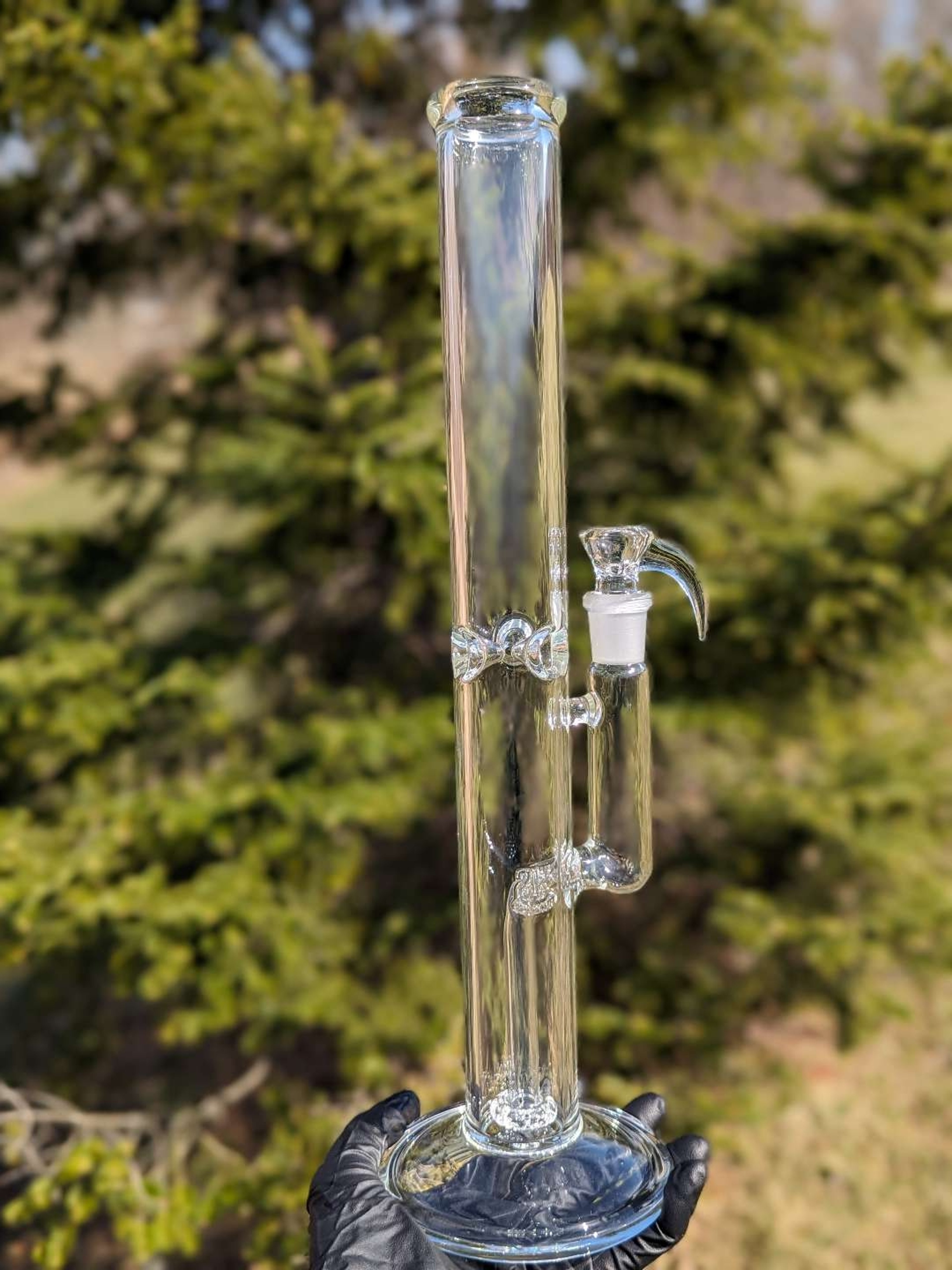 Preview pic of 2K Glass Art 17" Showerhead Straight Tube Bong