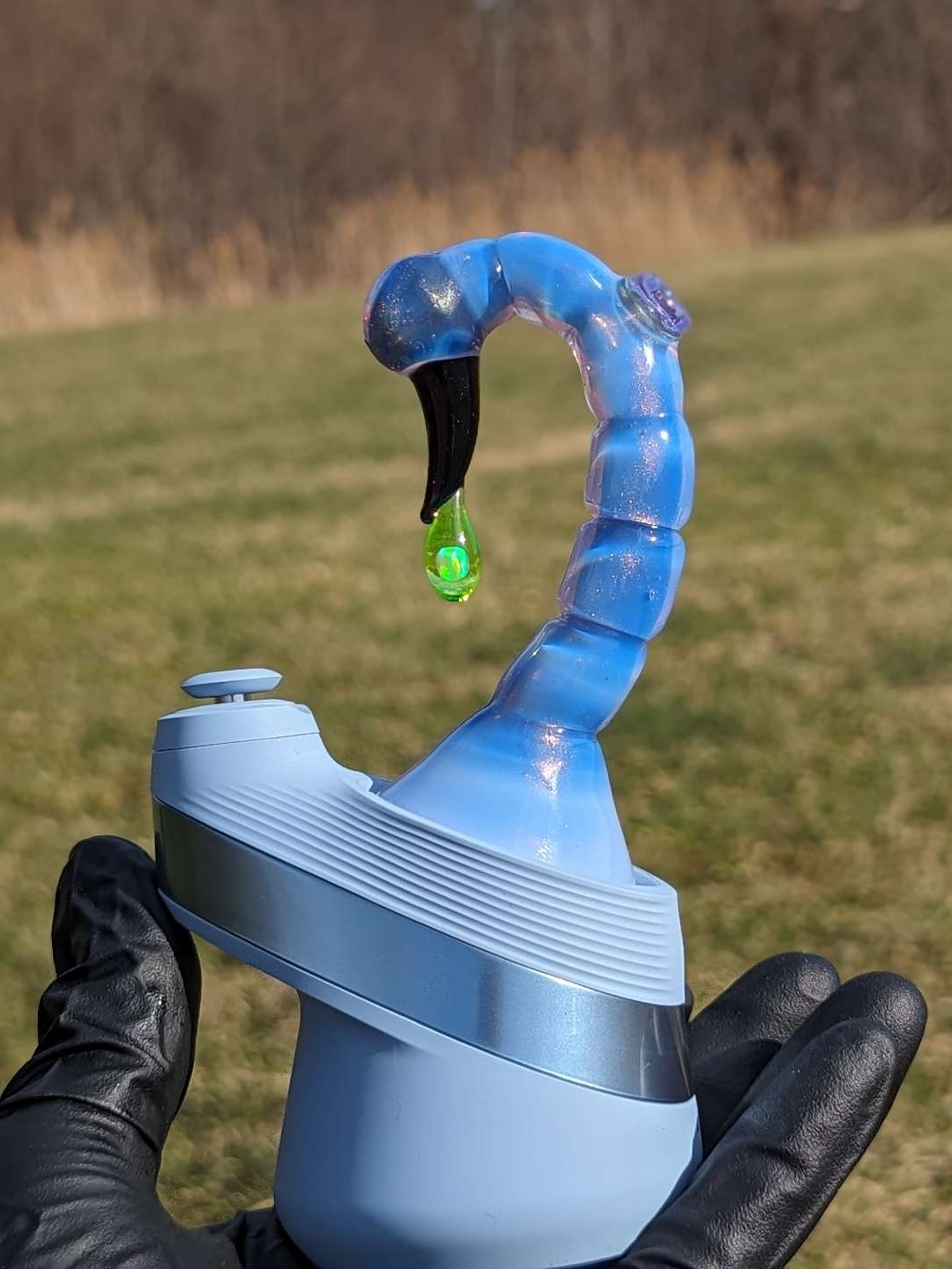 Preview pic of Mako Glass Scorpion Tail Dry Puffco Peak Glass