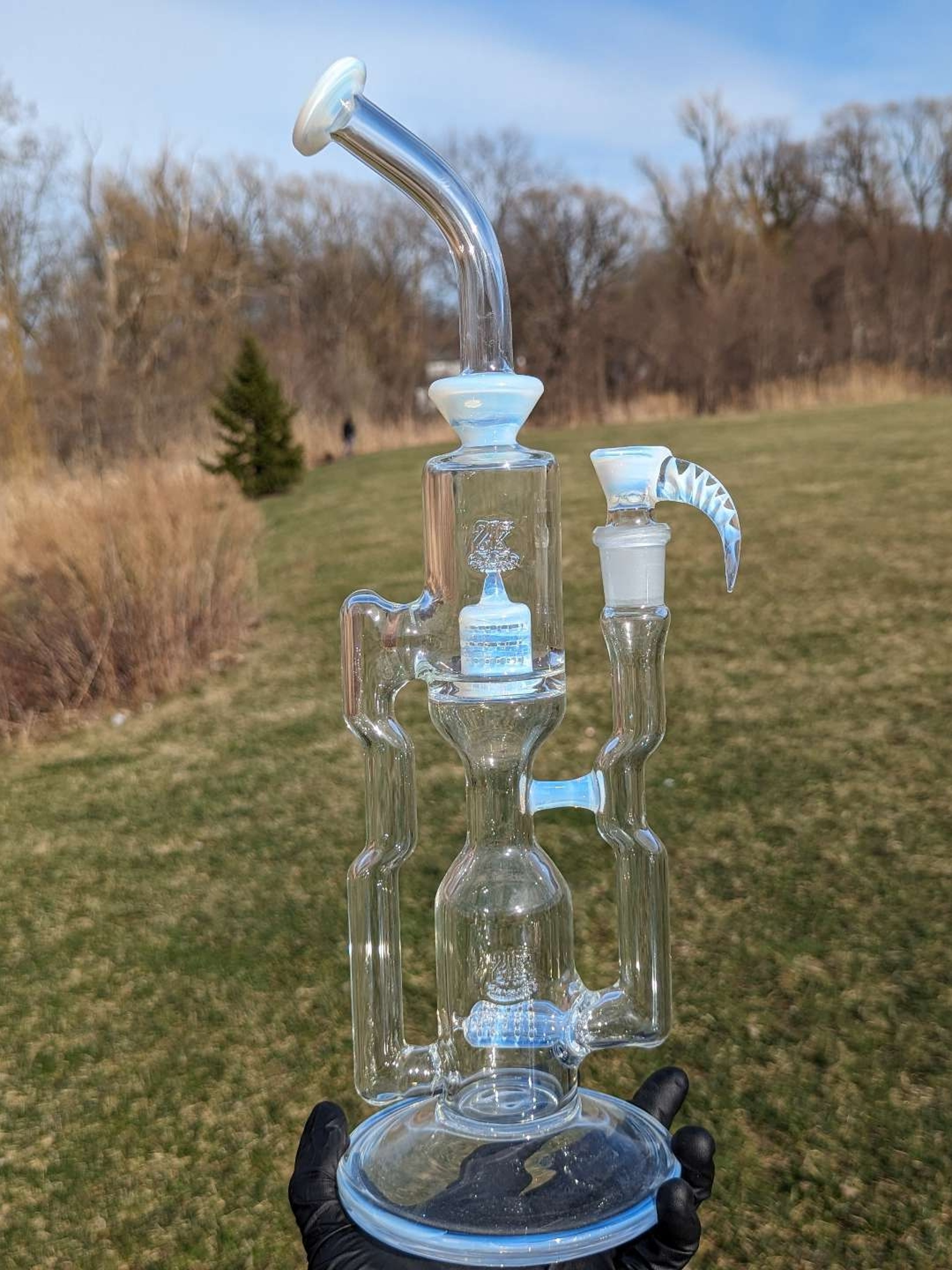 Preview pic of 2K Glass 16" Dual Perc Capcycler - Ghost