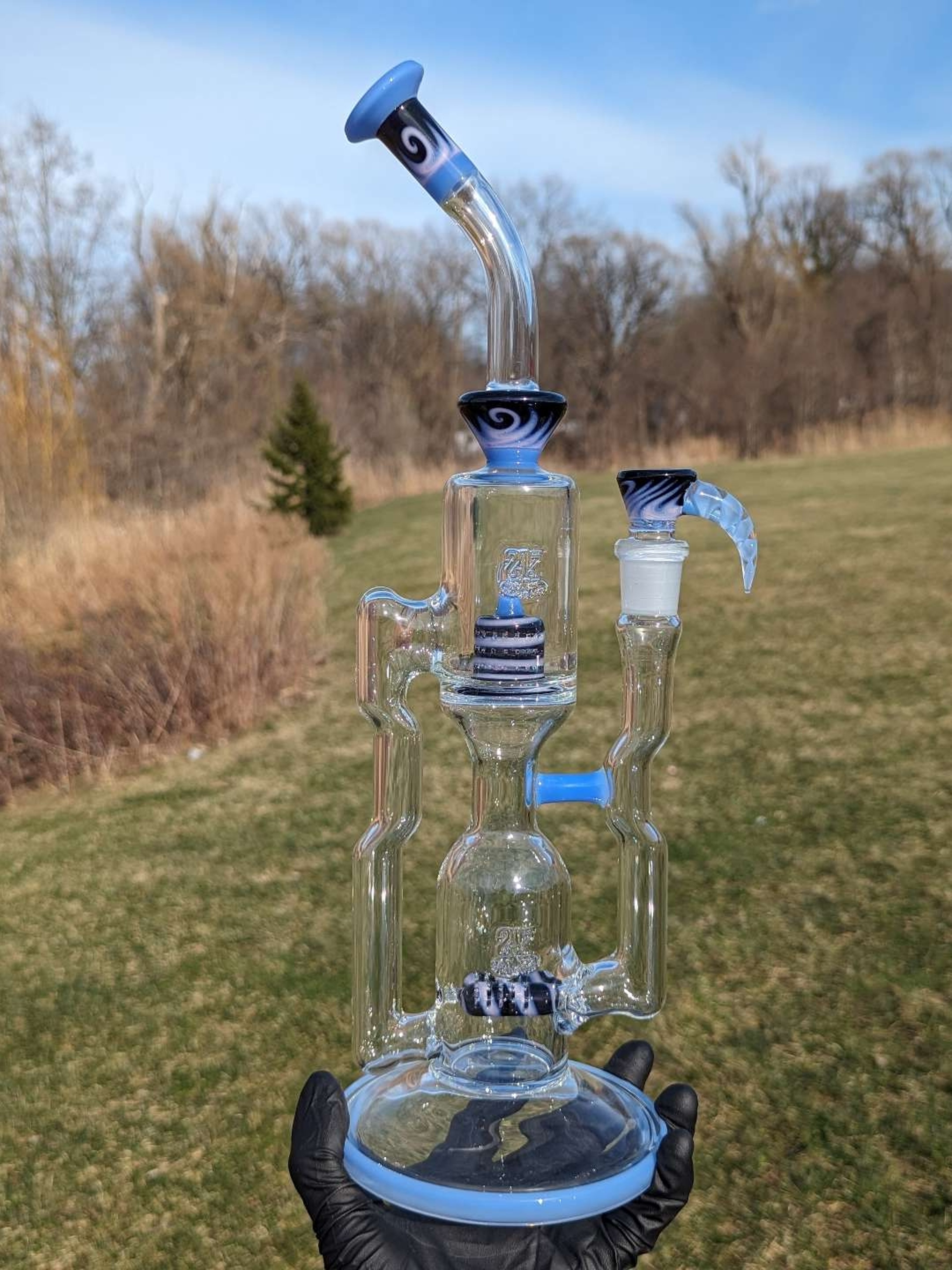 Preview pic of 2K Glass 16" Dual Perc Capcycler - Purple/Black