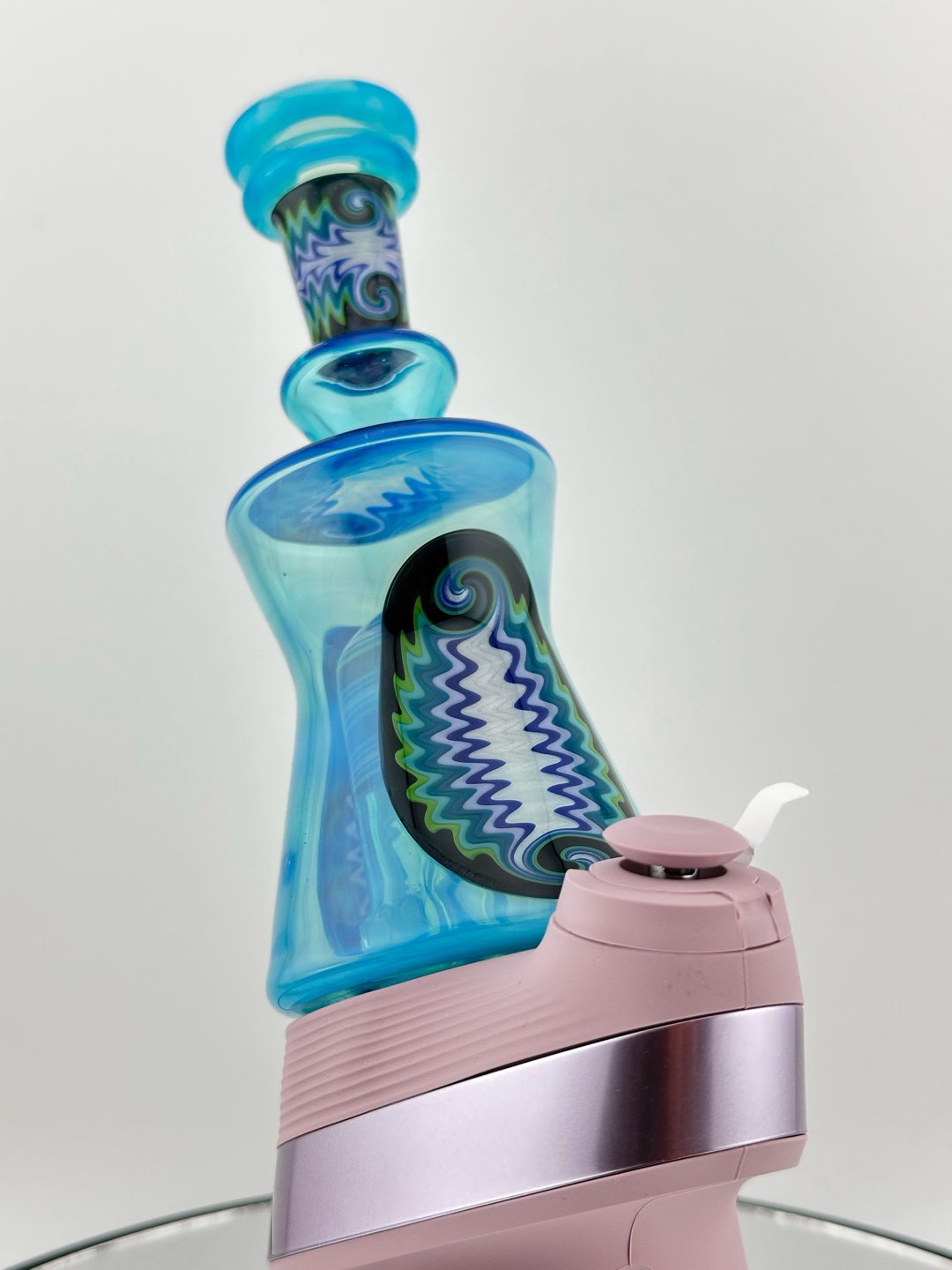 Preview pic of Prio Glassworks Monolith