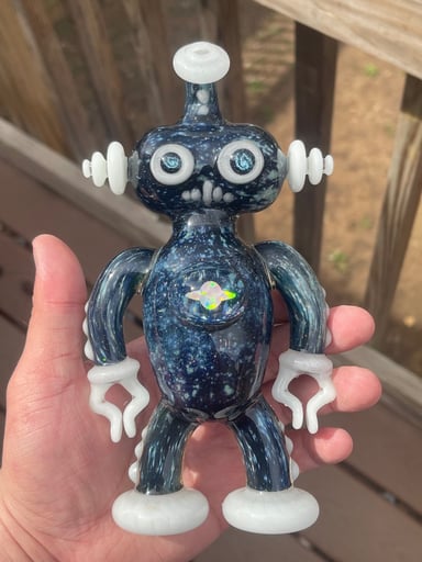 Preview pic of Glass Robot