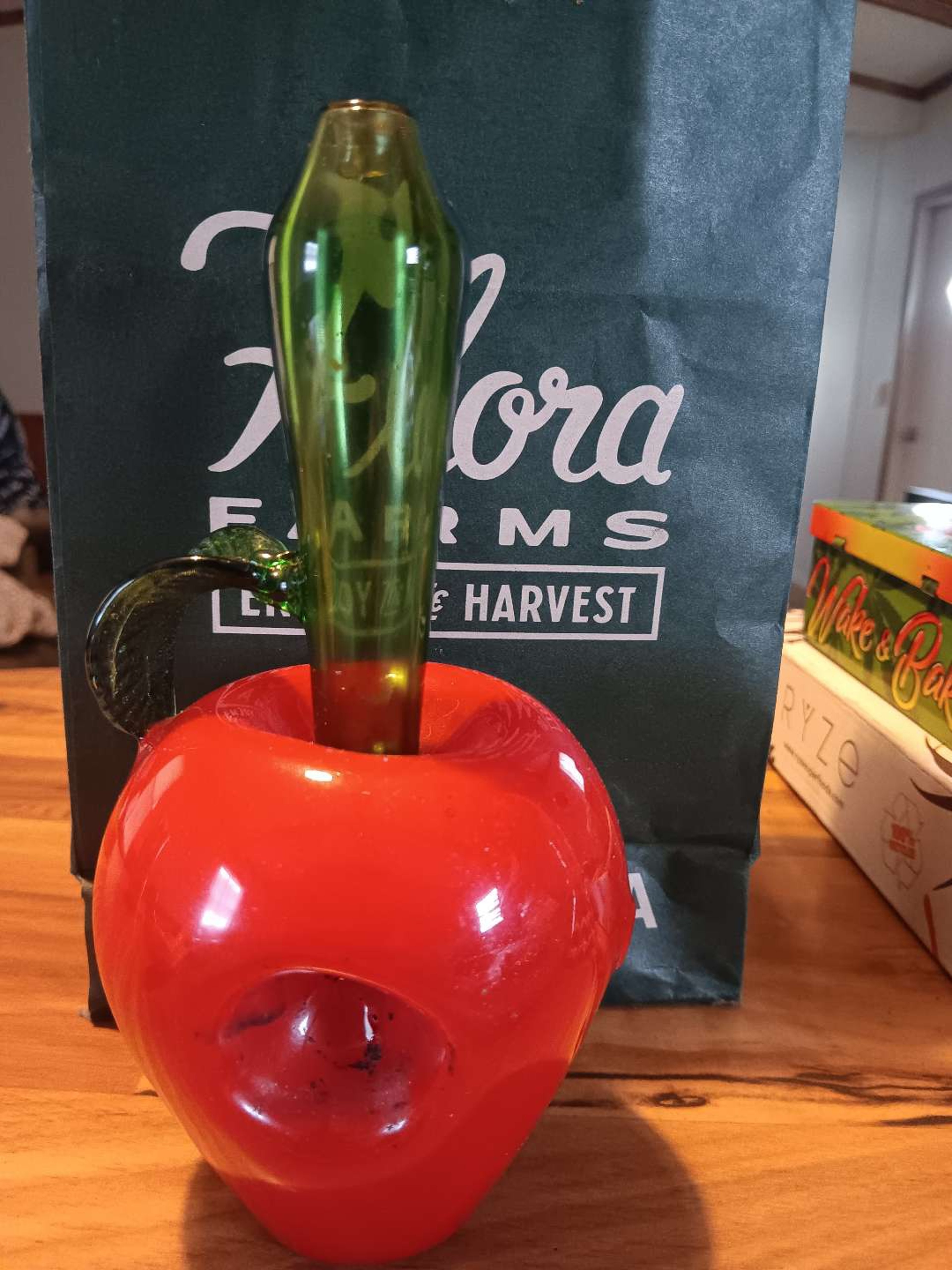 Glass and silicone Pipes and novelty image 0