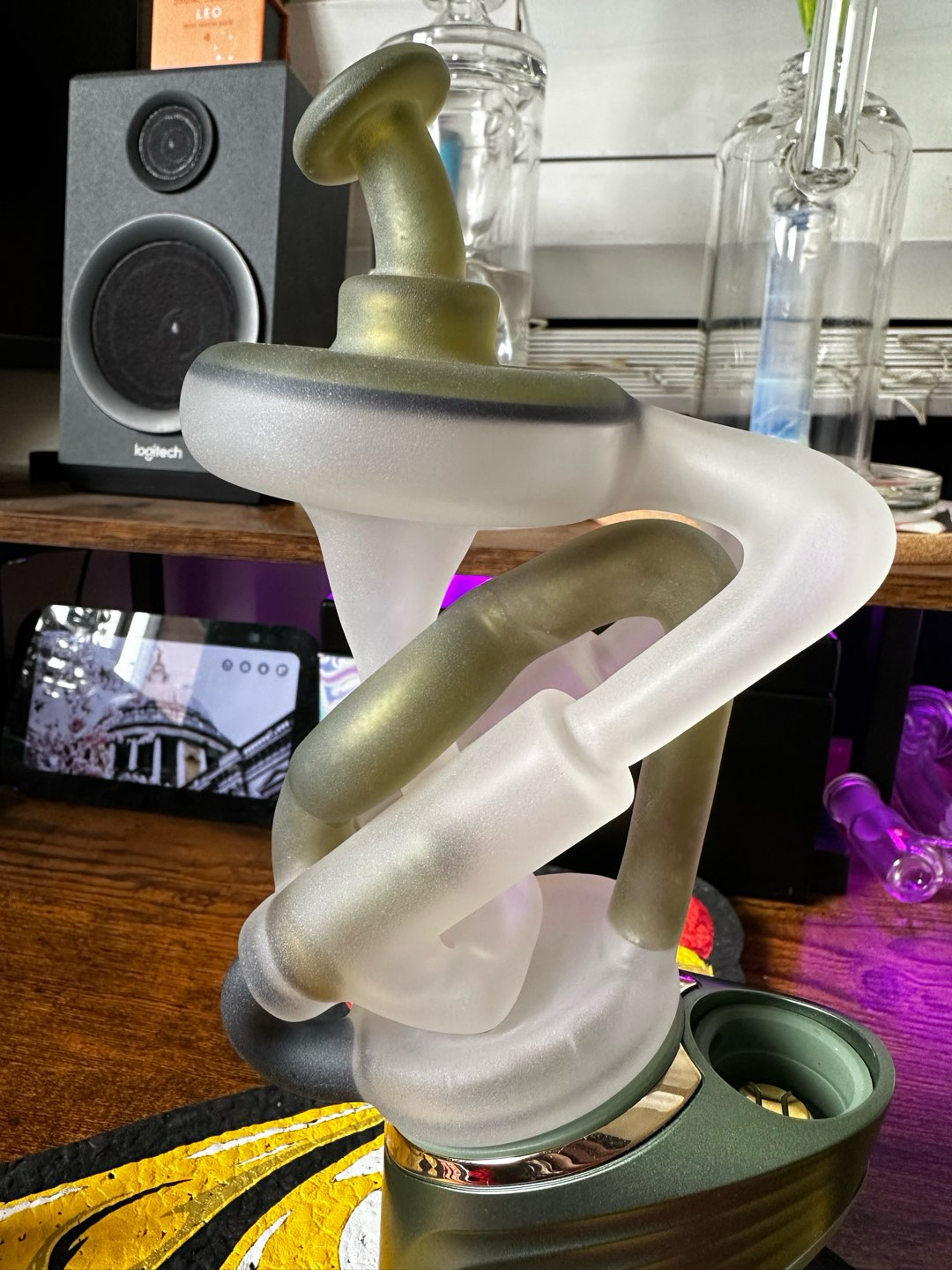 Preview pic of NIB Puffco Top