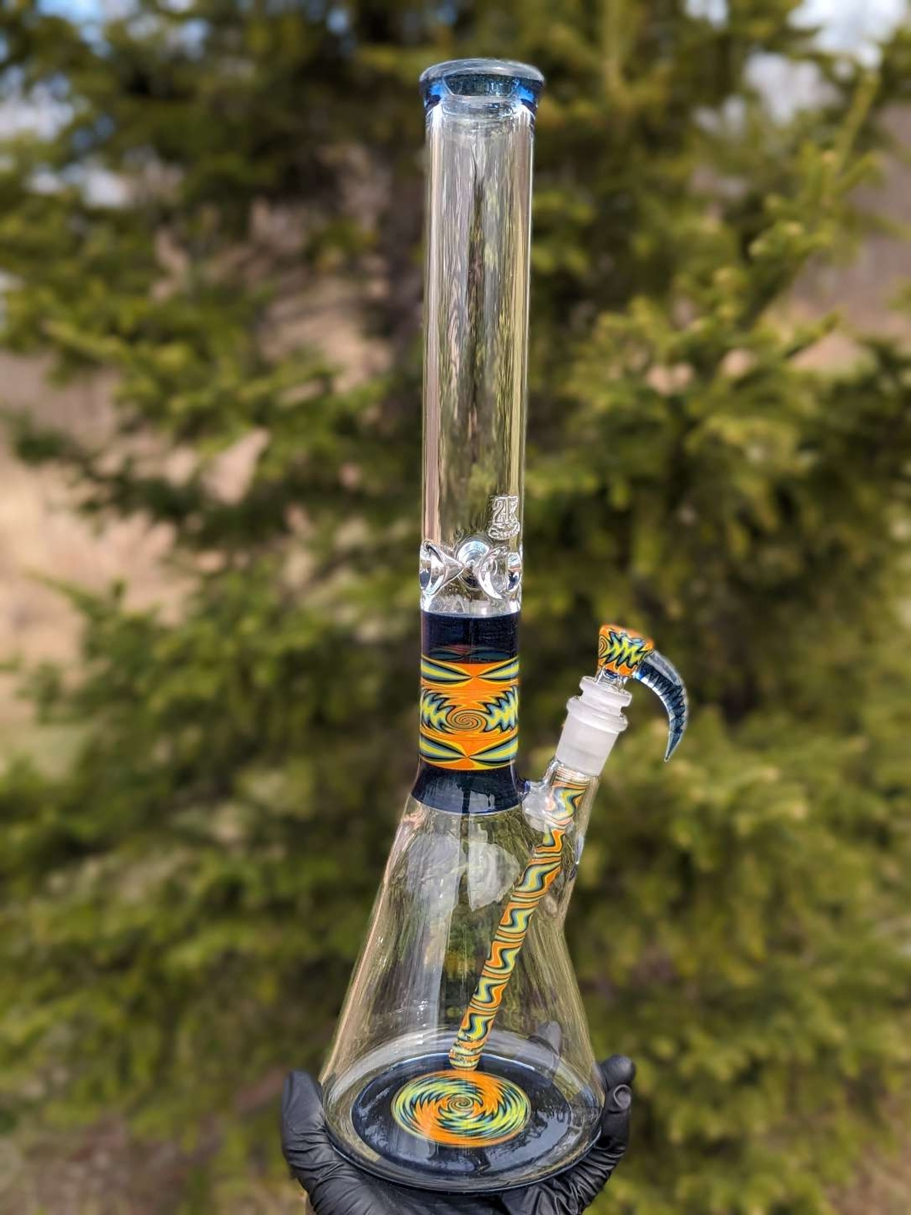 Preview pic of 2K Glass 17" Blue Wig Wag Beaker Bong