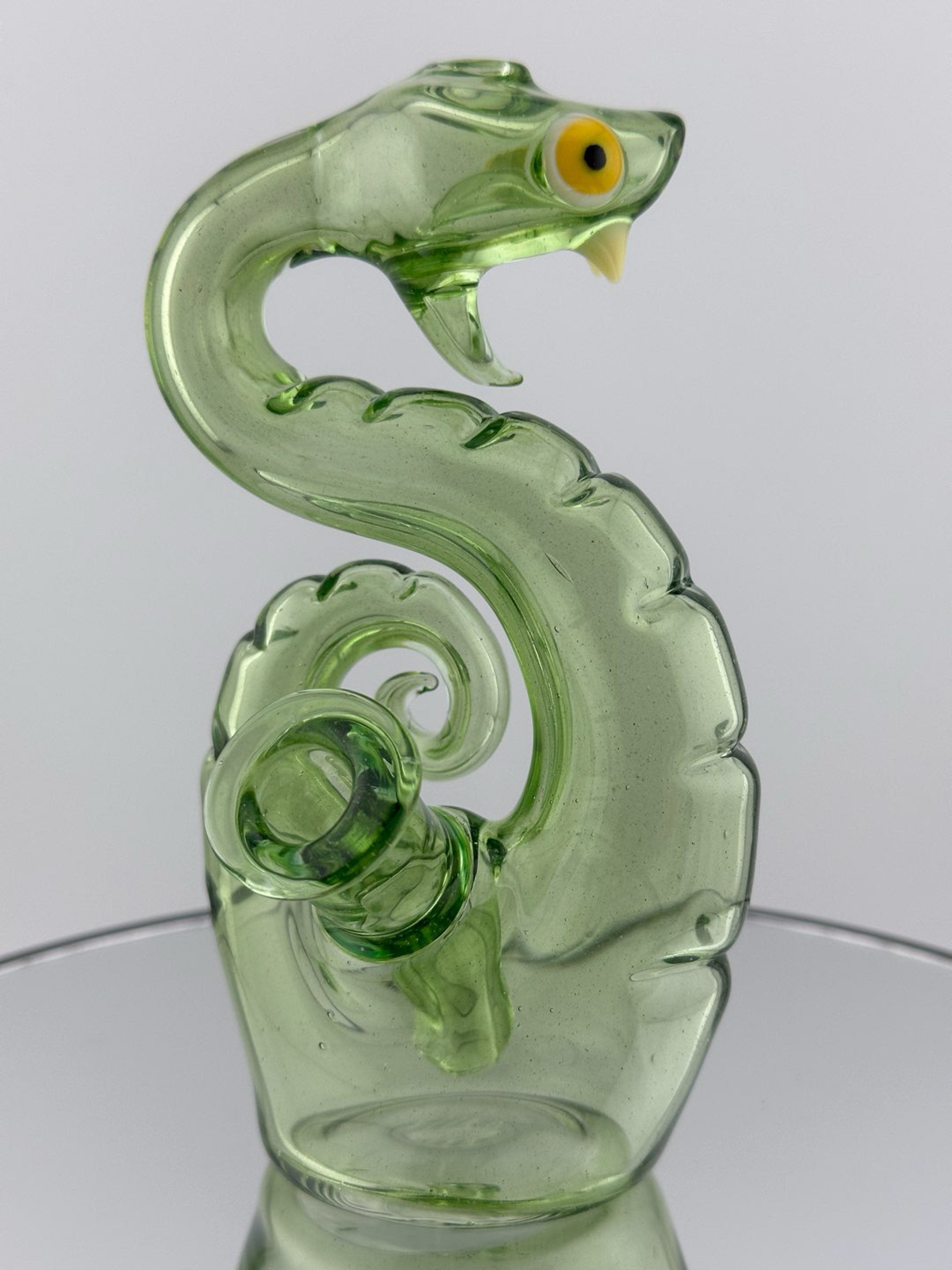 Preview pic of Niko Cray Small Viper