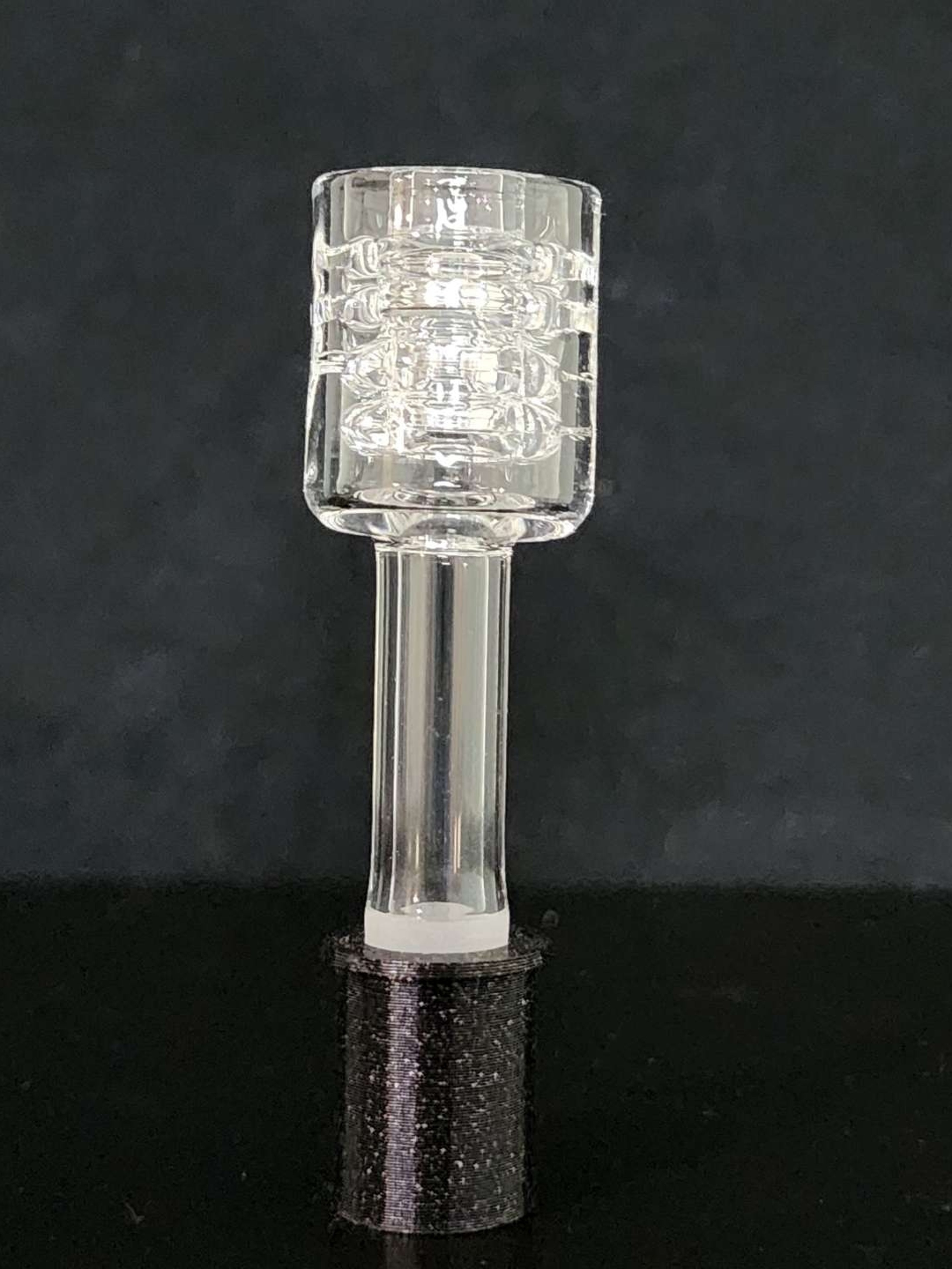 Preview pic of Imported Quartz 4 Stack Diamond Knot